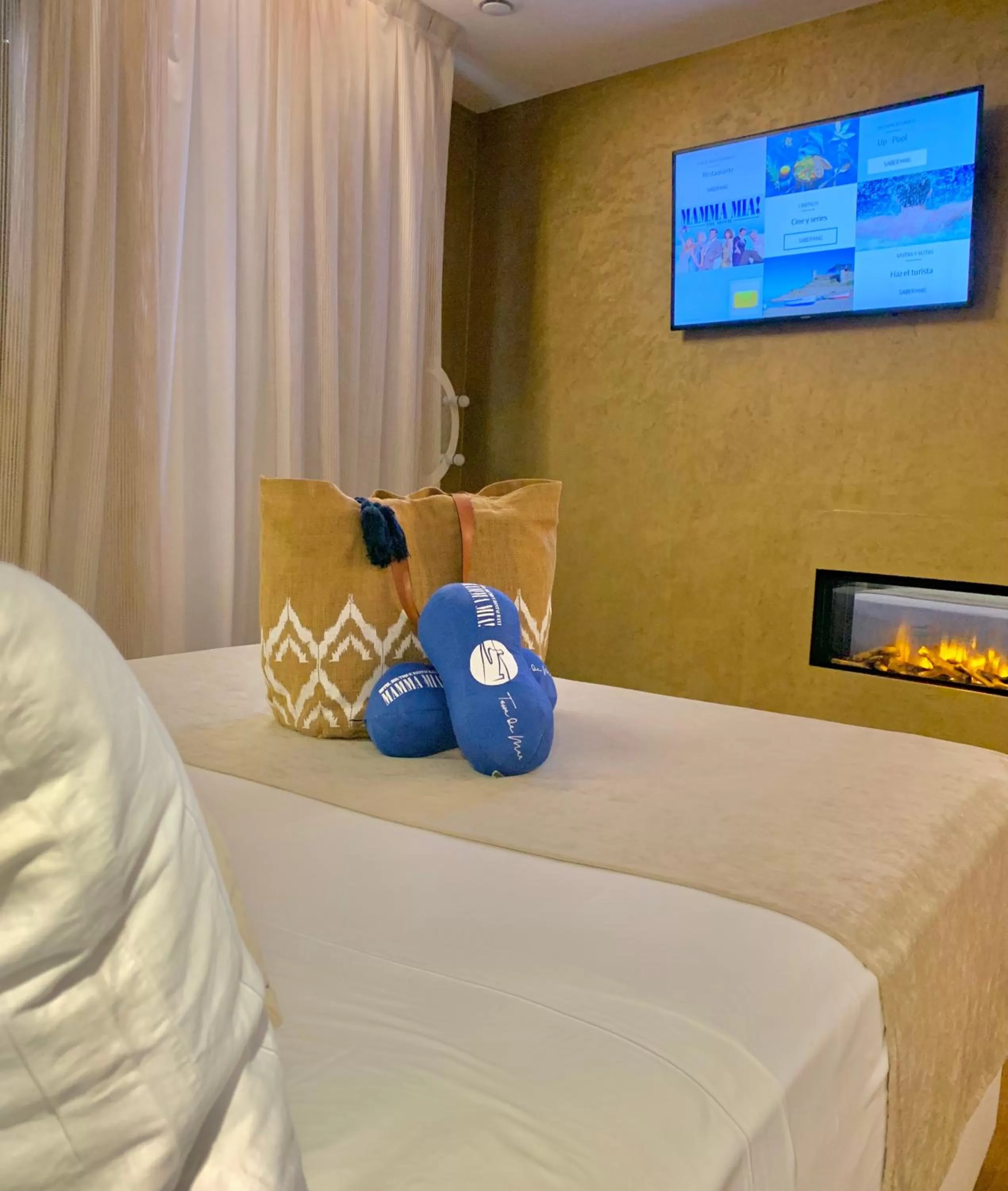 Bed in Mamma Mia Hotel Boutique - Only Adults