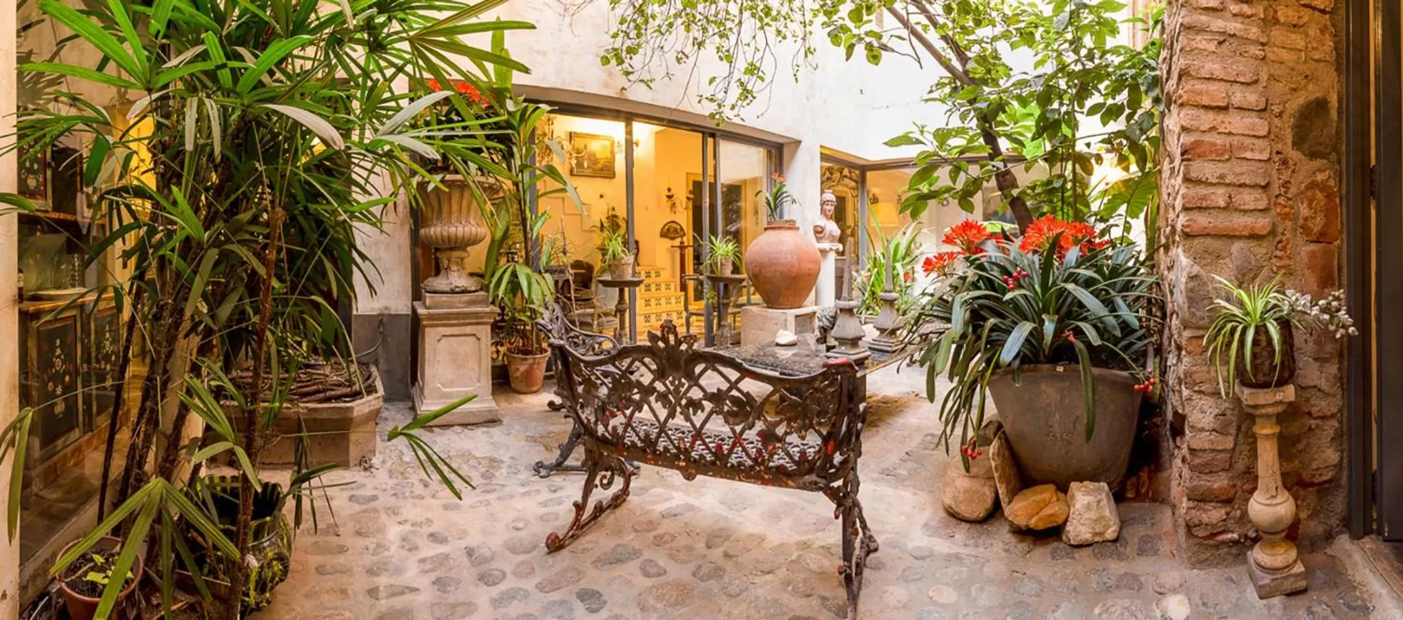 Patio in Virreinato Hotel Boutique