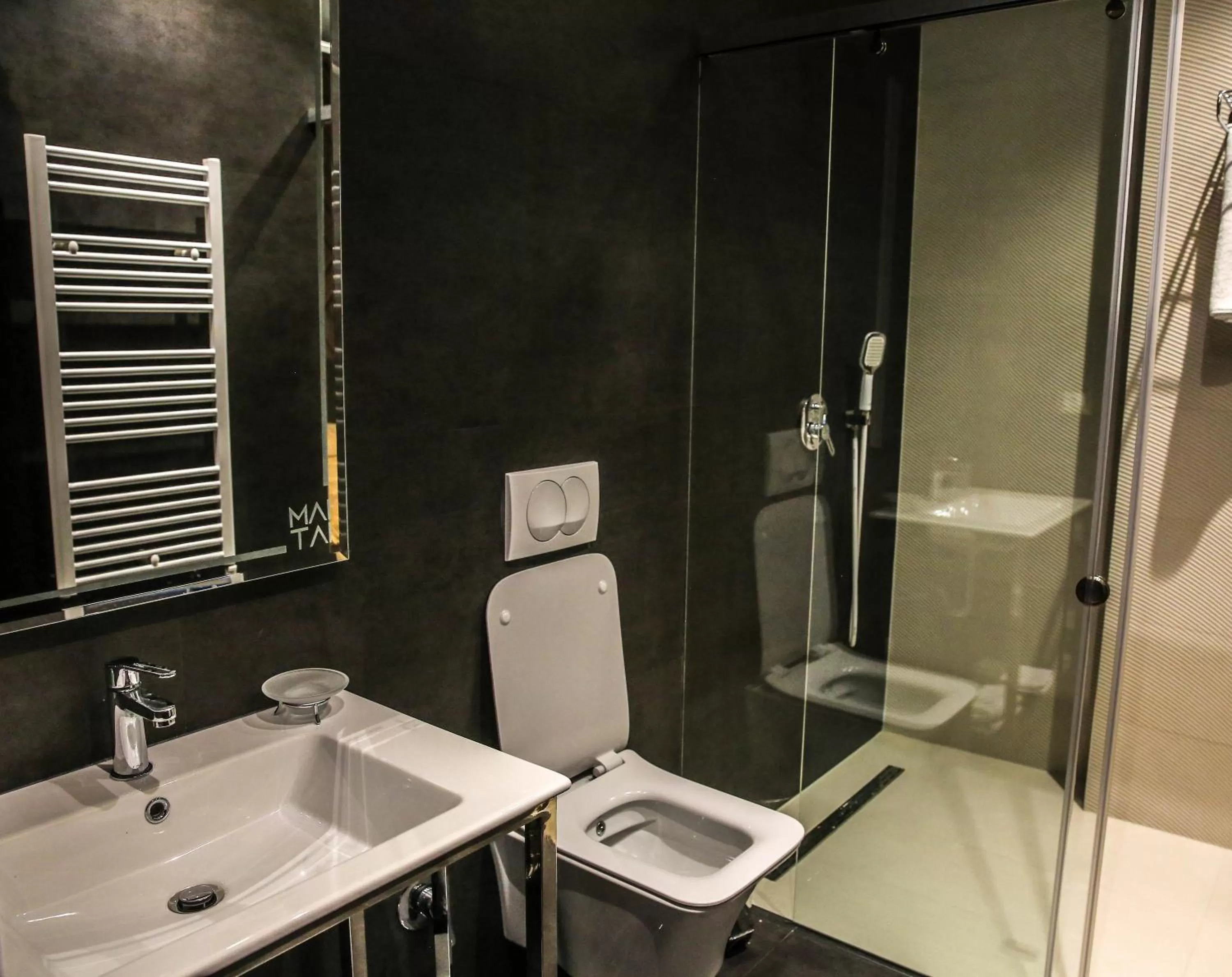 Bathroom in Mai Tai Resort