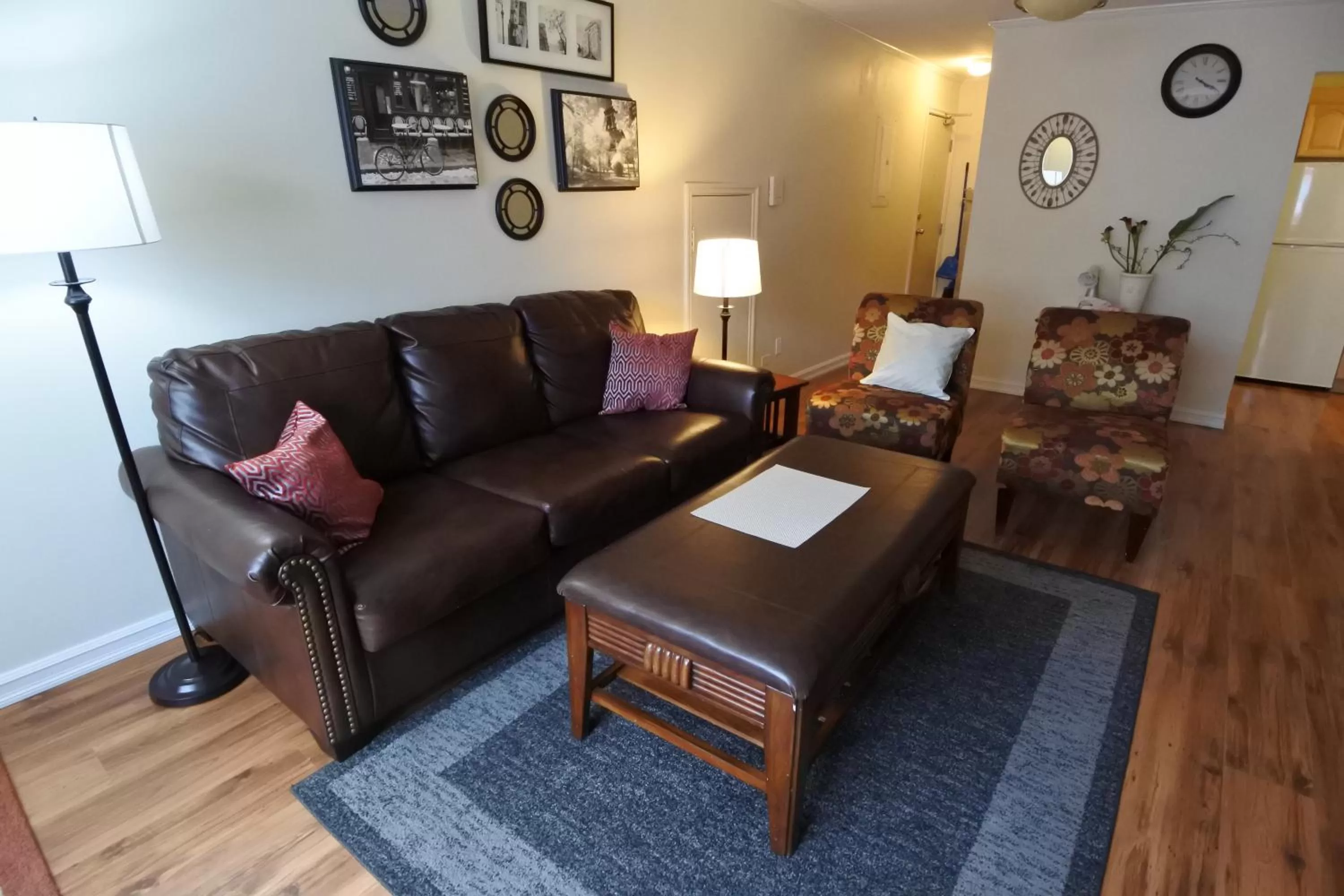 Living room in Black Rooster Guesthouse