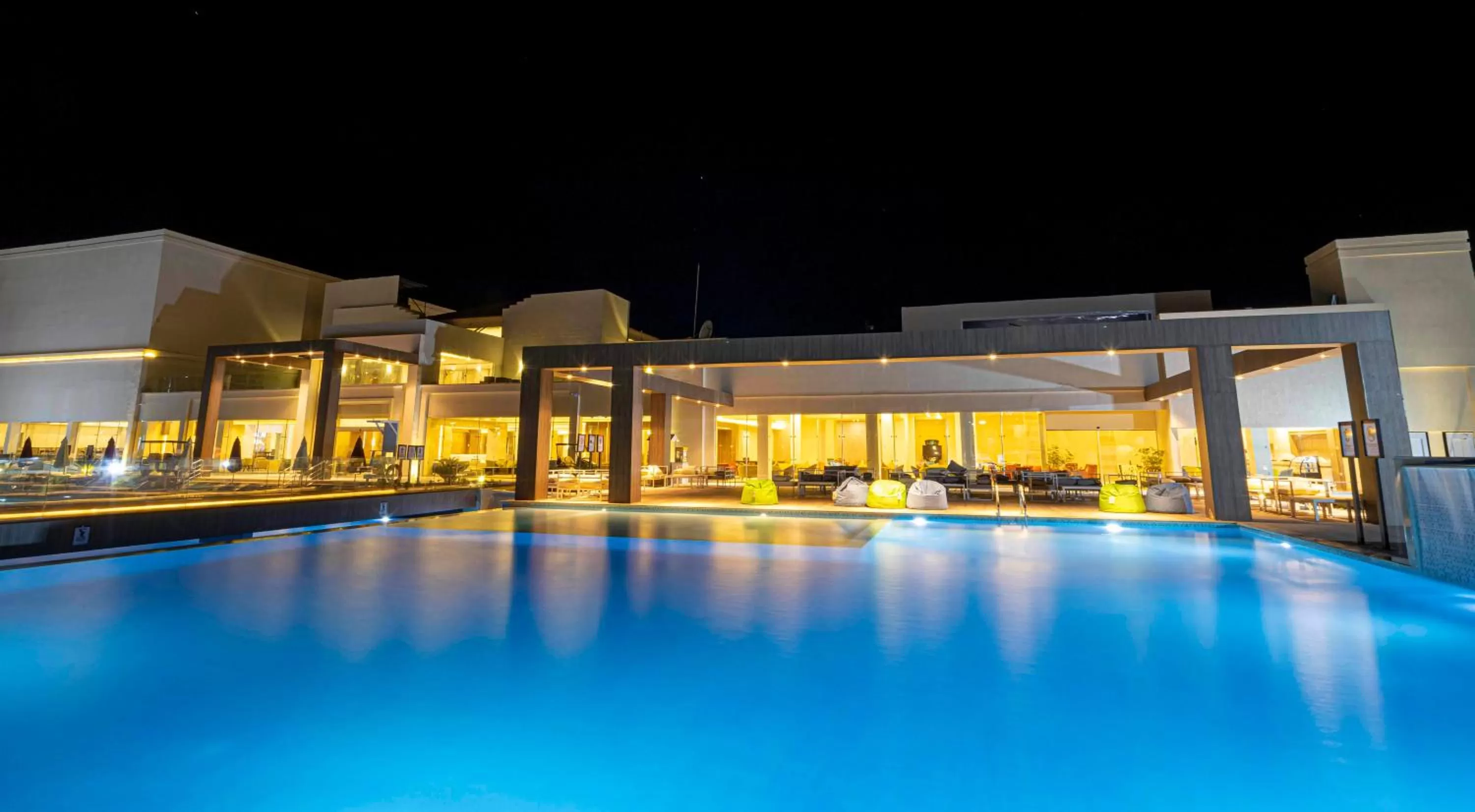 Swimming pool in Amarina Abu Soma Resort & Aquapark