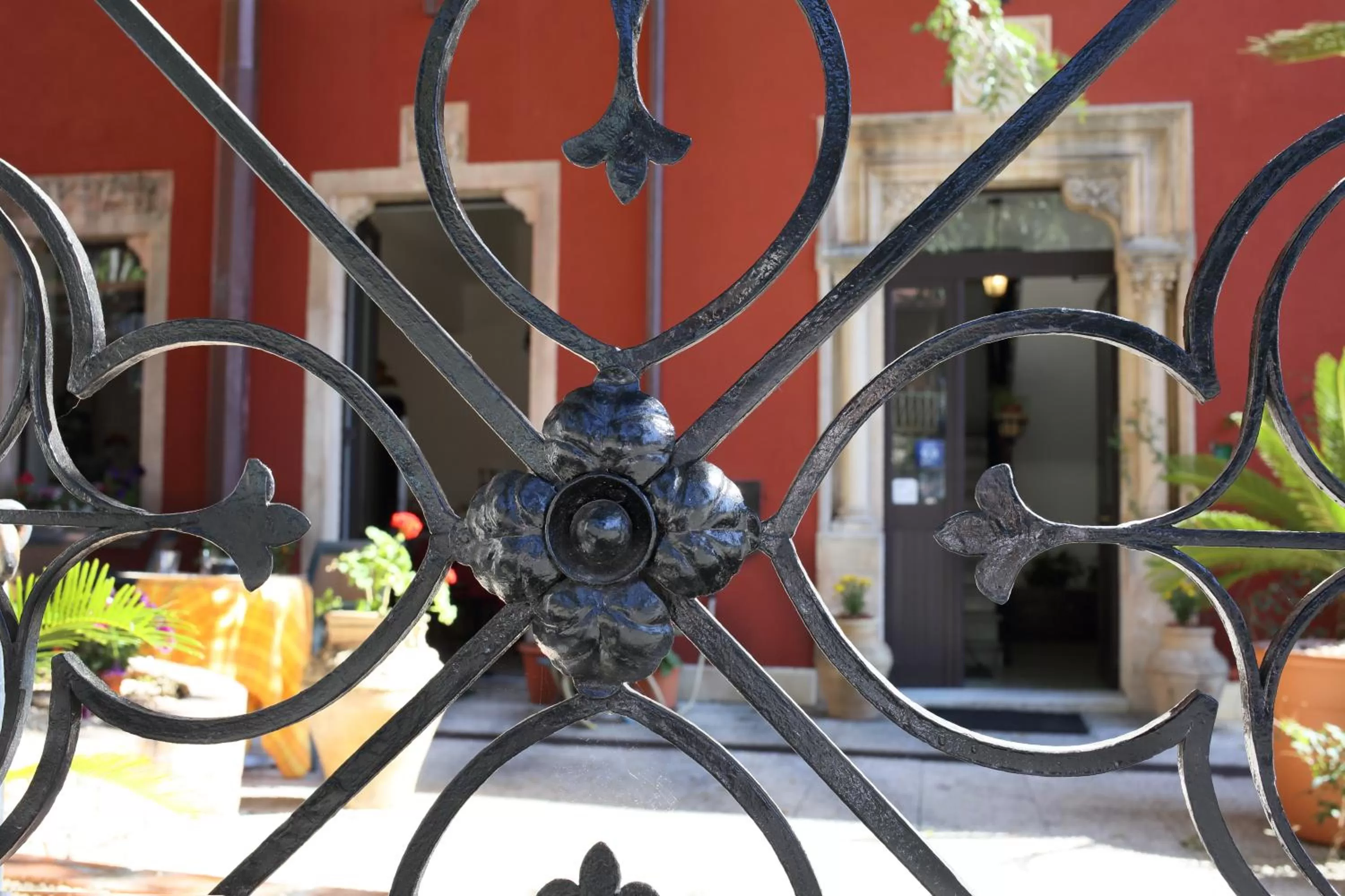 Decorative detail in Villa Astoria