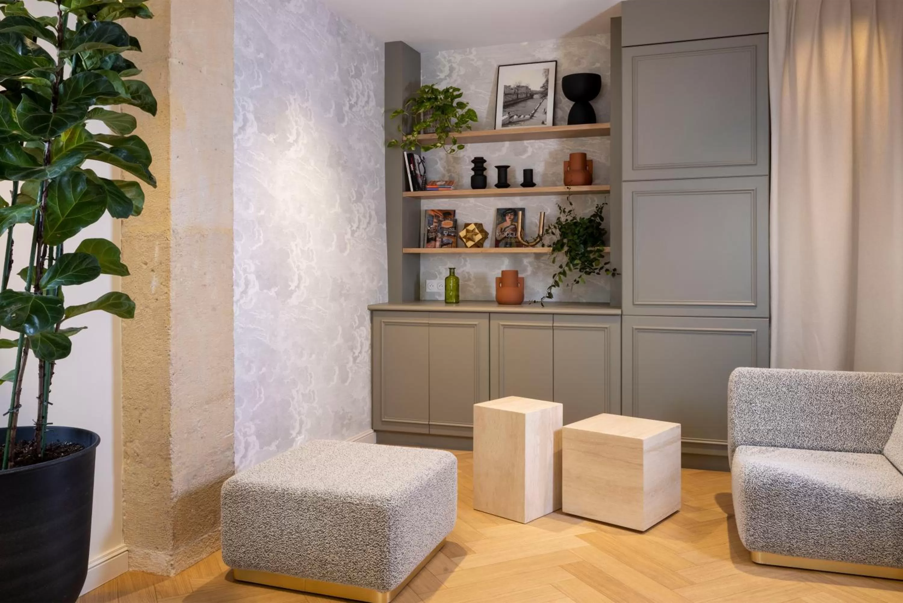 Living room in Hotel Abbatial Saint Germain