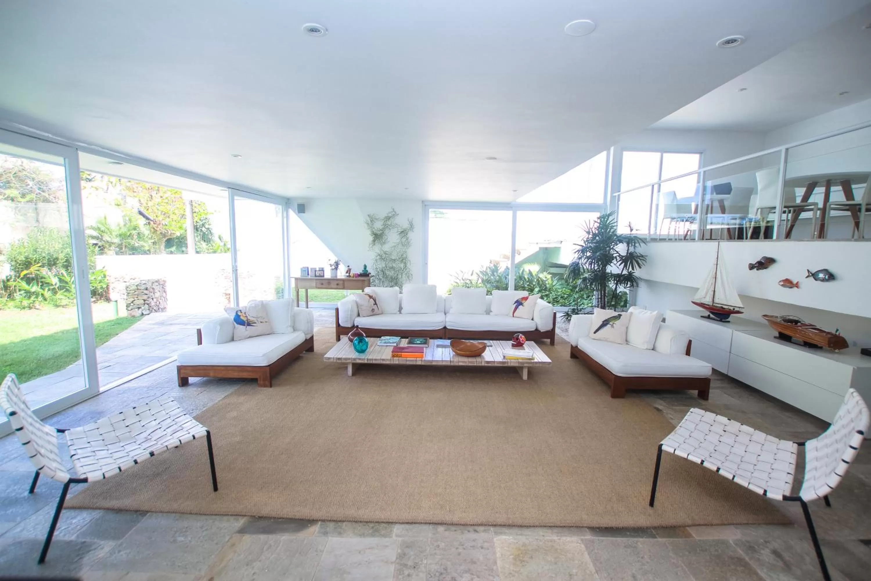 Living room in Guest House Guarujá