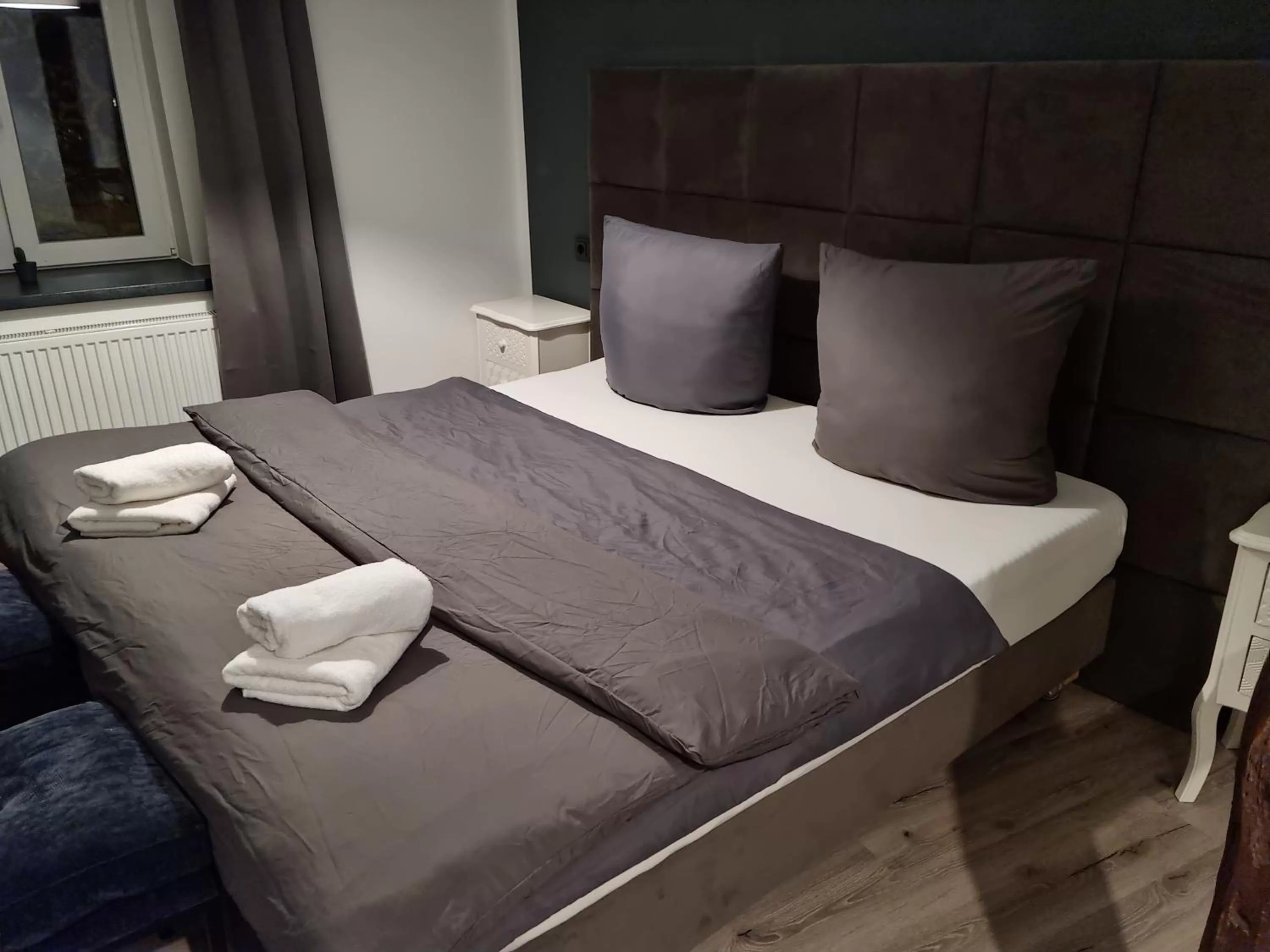 Bed in Hotel Zur Krone
