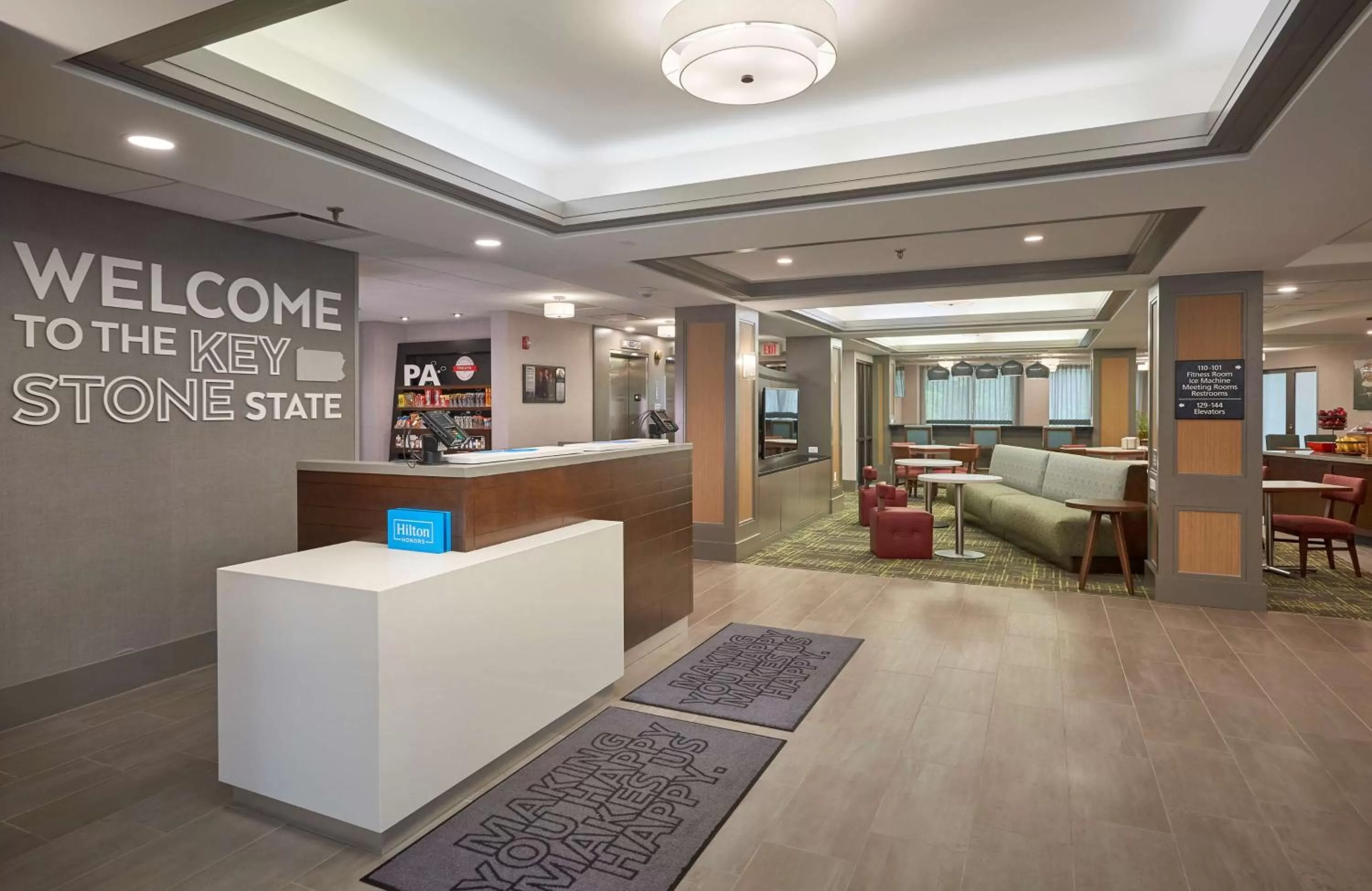 Lobby or reception in Hampton Inn by Hilton Harrisburg West