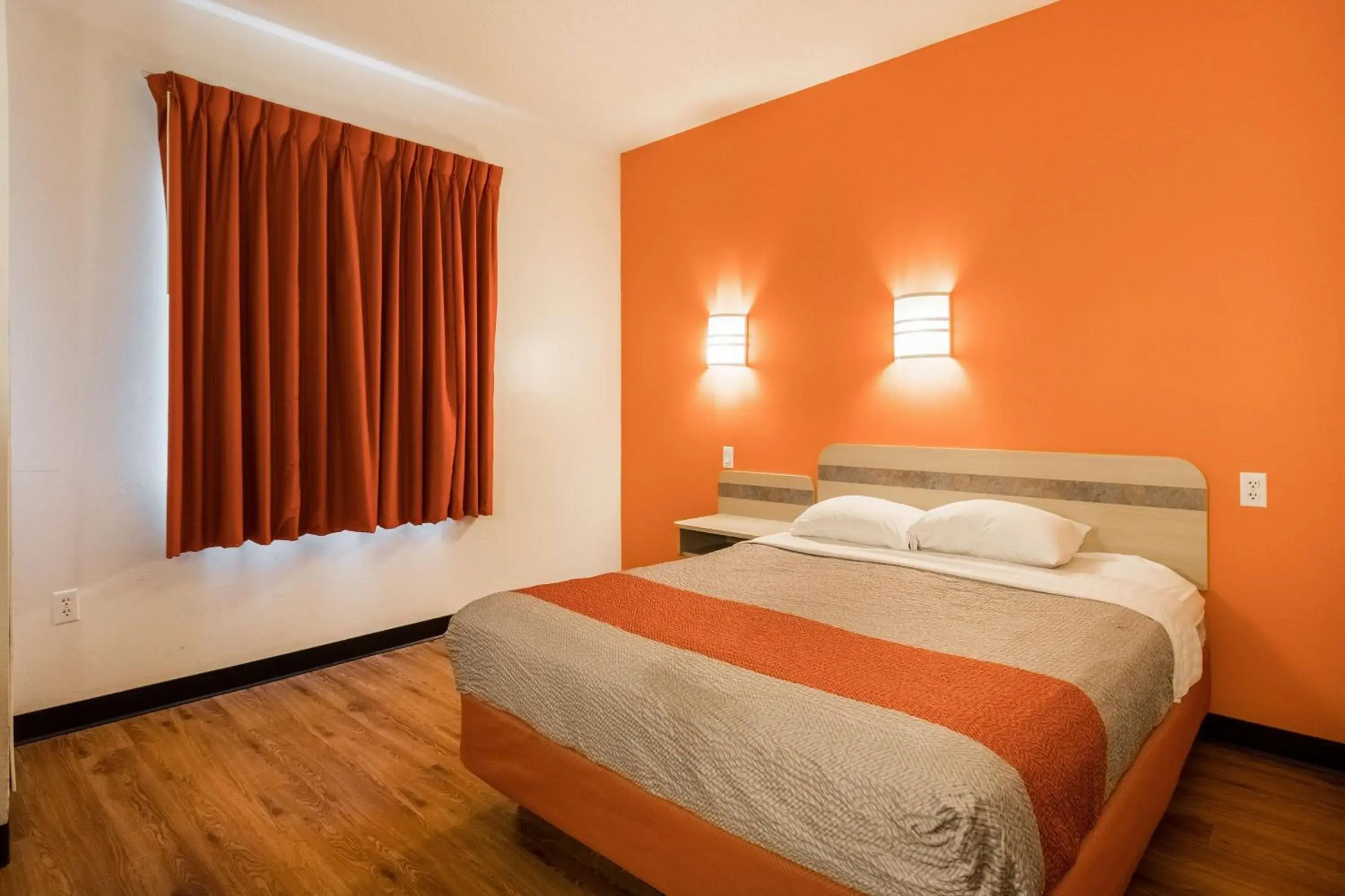 Queen Room - Disability Access - Roll in Shower in Motel 6-Newport, TN Queen Room - Disability Access - Roll in Shower in Motel 6-Newport, TN