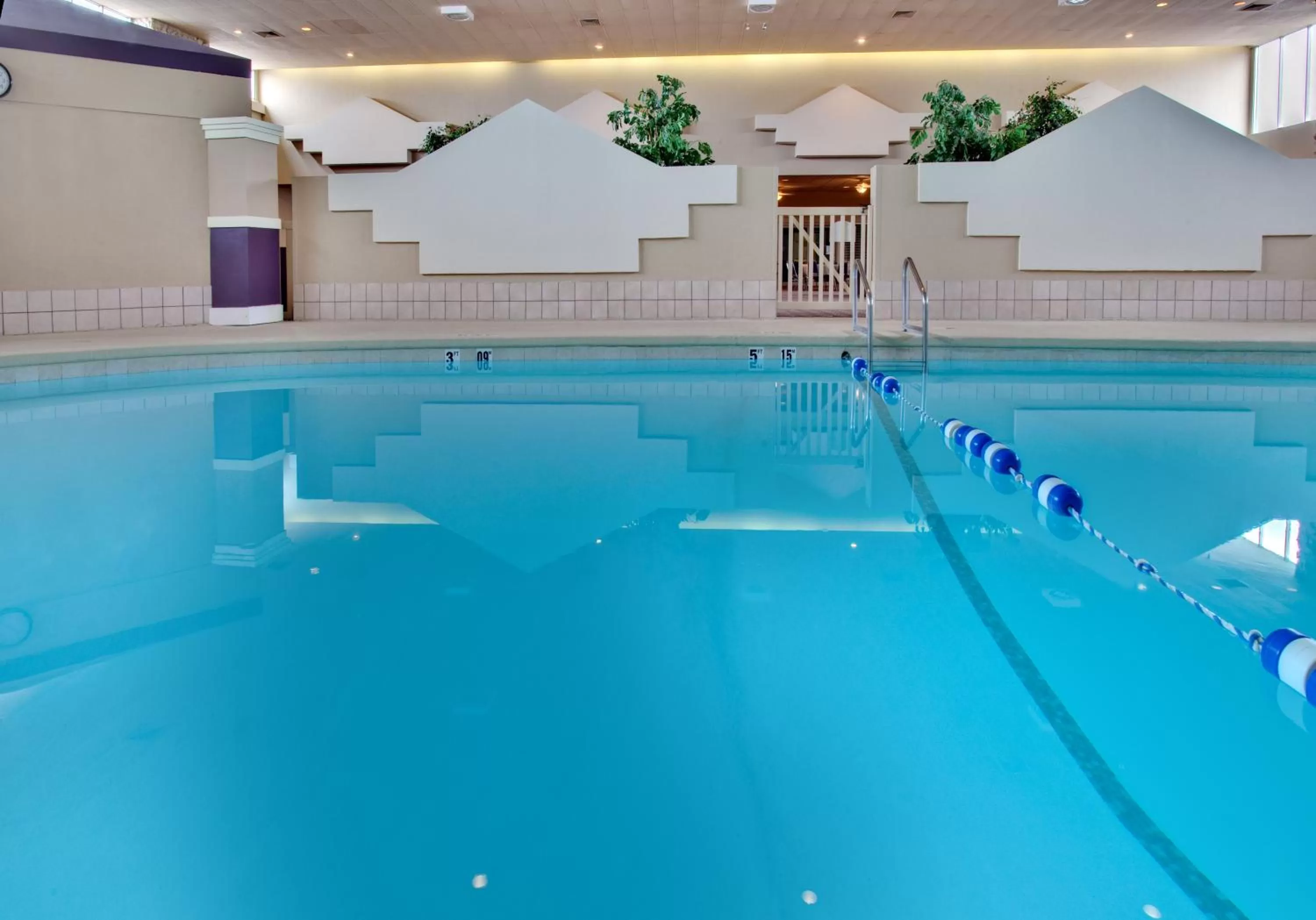 Swimming pool in Ramada by Wyndham Midtown Grand Island