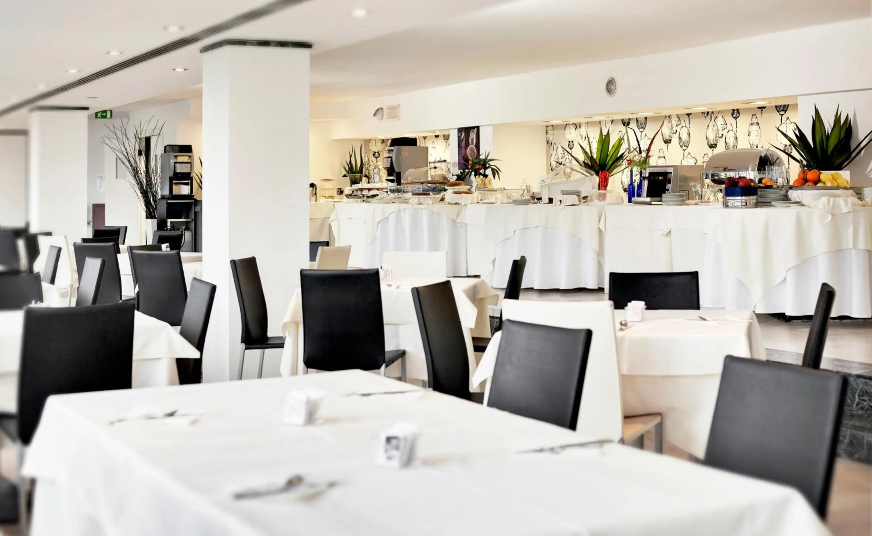 Restaurant/places to eat in Mediterraneo Palace Hotel