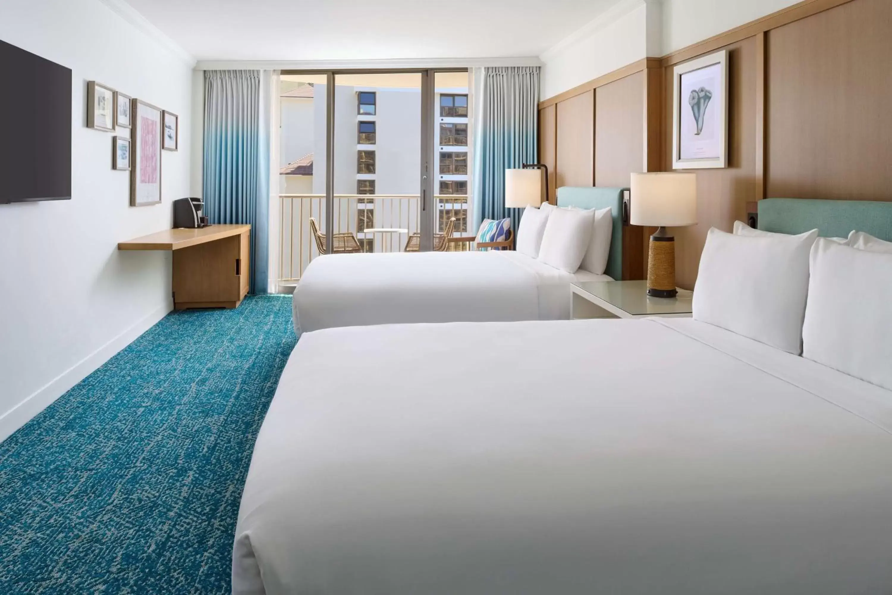 Club Resort View 2 Queen Beds in OUTRIGGER Reef Waikiki Beach Resort Club Resort View 2 Queen Beds in OUTRIGGER Reef Waikiki Beach Resort