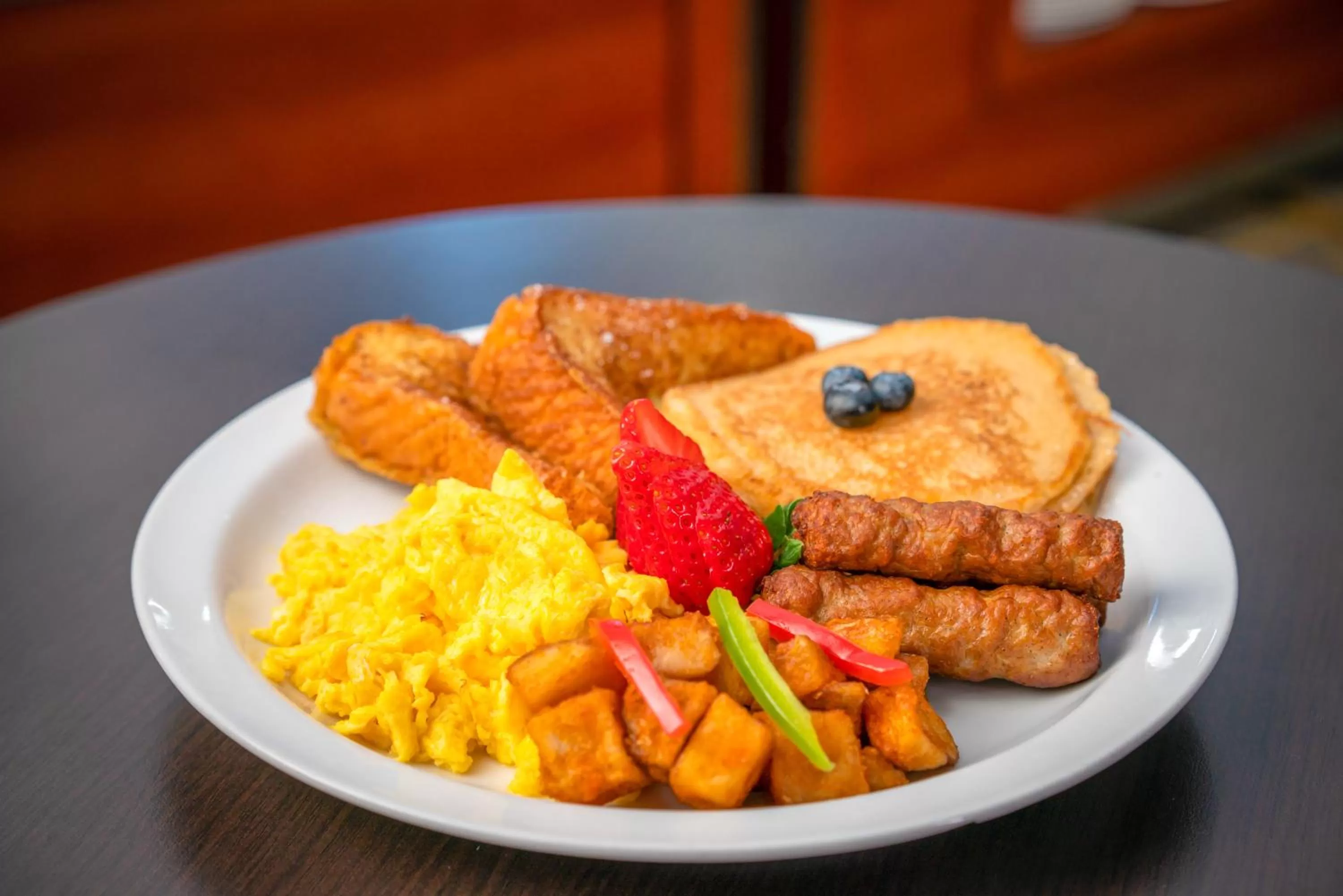 Restaurant/places to eat in Holiday Inn Mayaguez & Tropical Casino by IHG