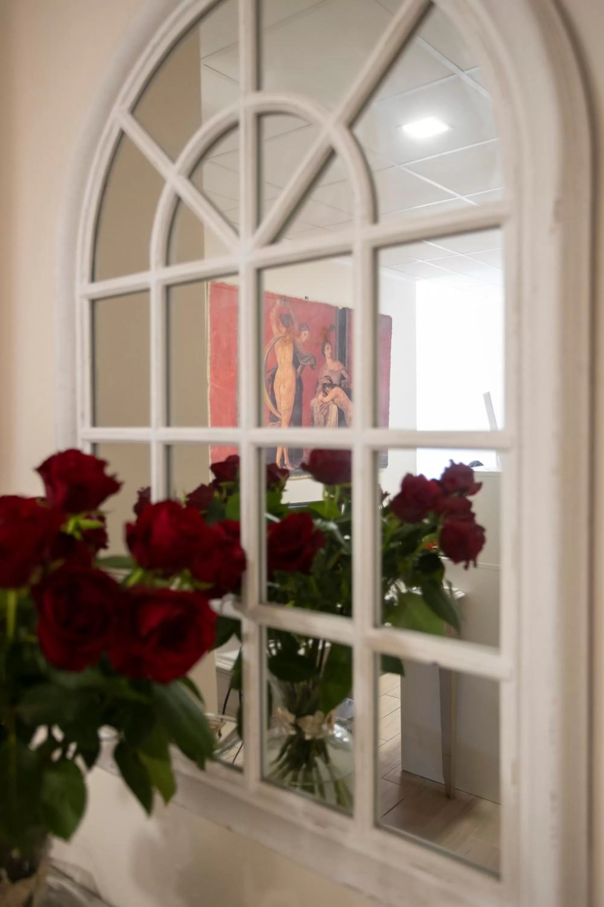 Decorative detail in Residence O'Sole Mio Pompei