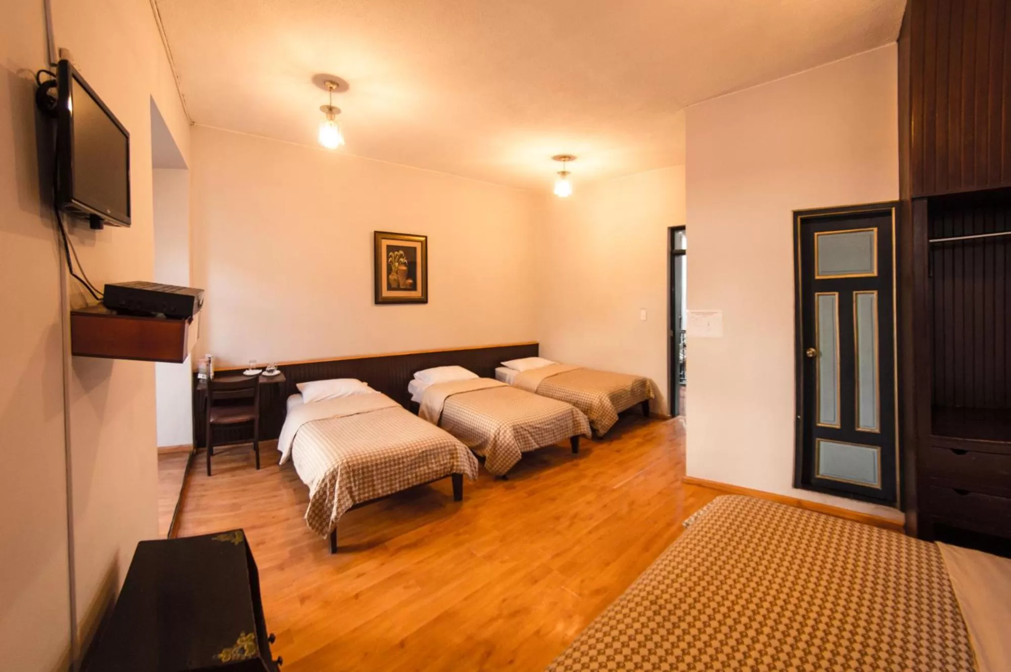 Bed in Hotel Montecarlo