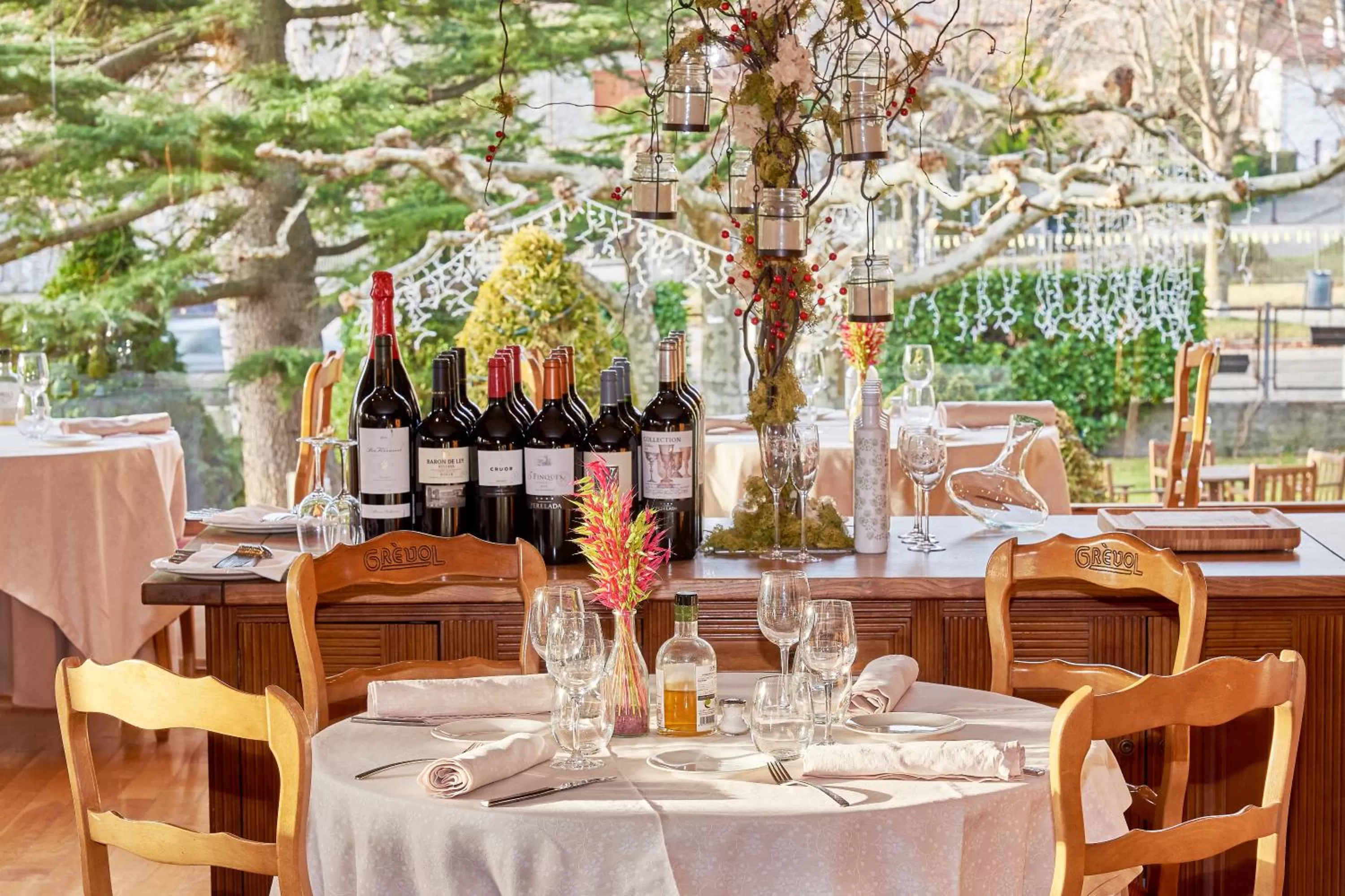 Restaurant/places to eat in Hotel Grèvol Spa