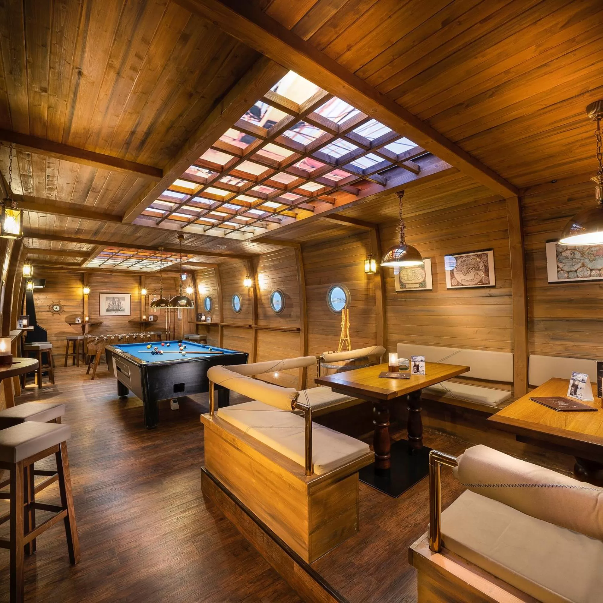 Billiard in Strandhotel Duhnen