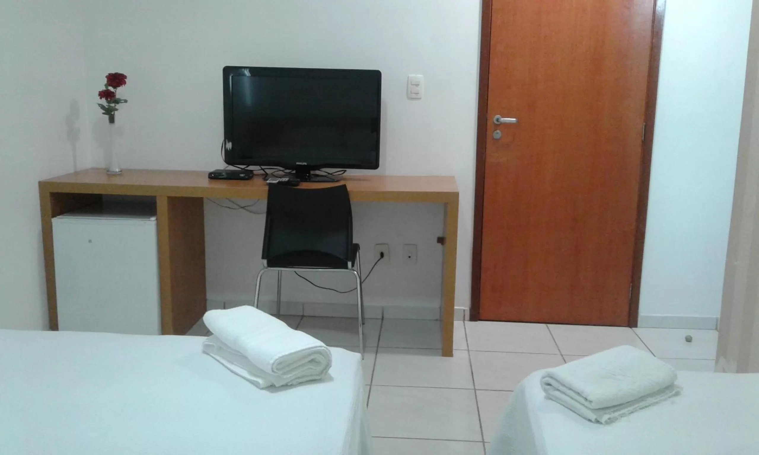 TV/Entertainment Center in Hotel Talissa 2