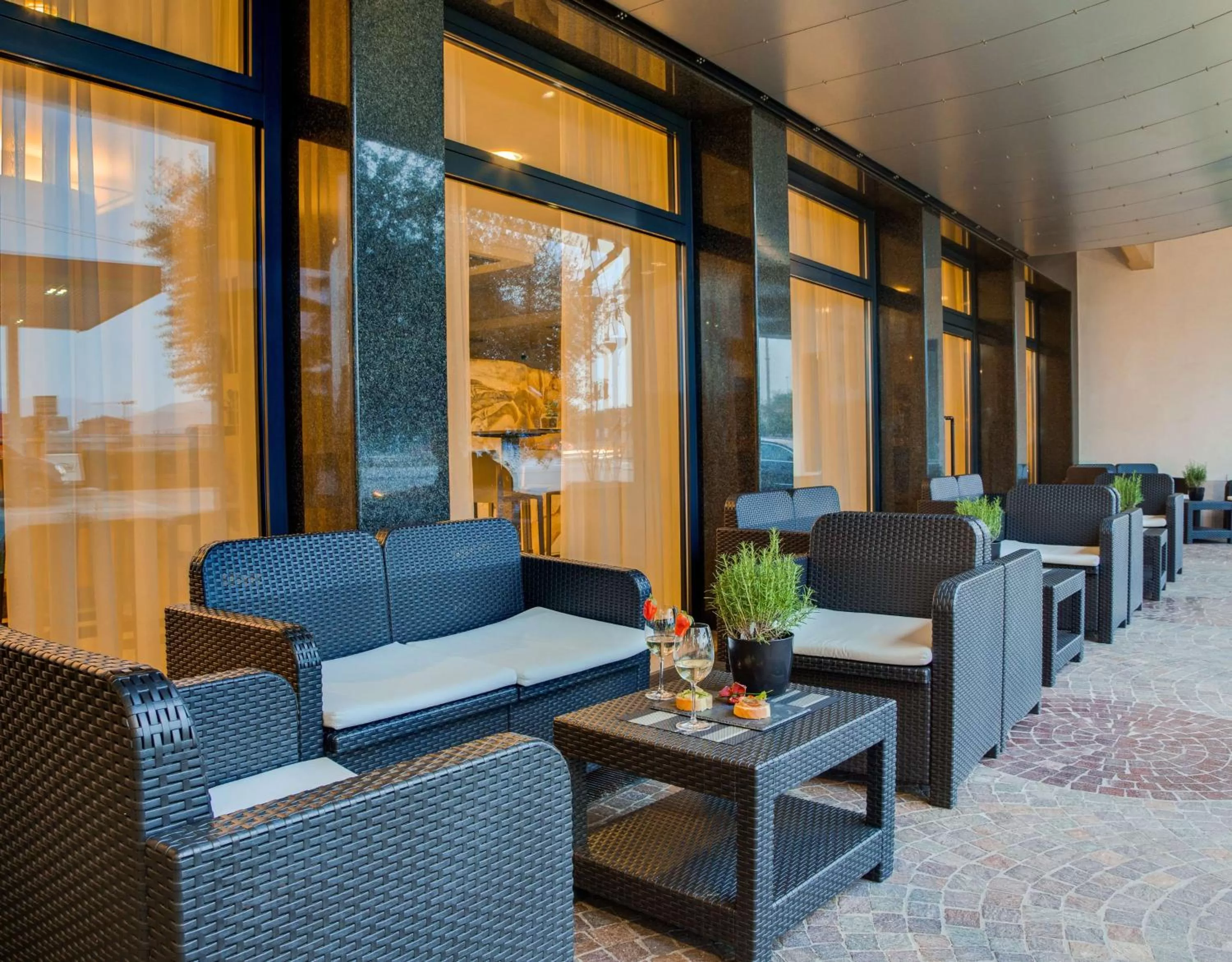 Restaurant/places to eat in Best Western Hotel Turismo