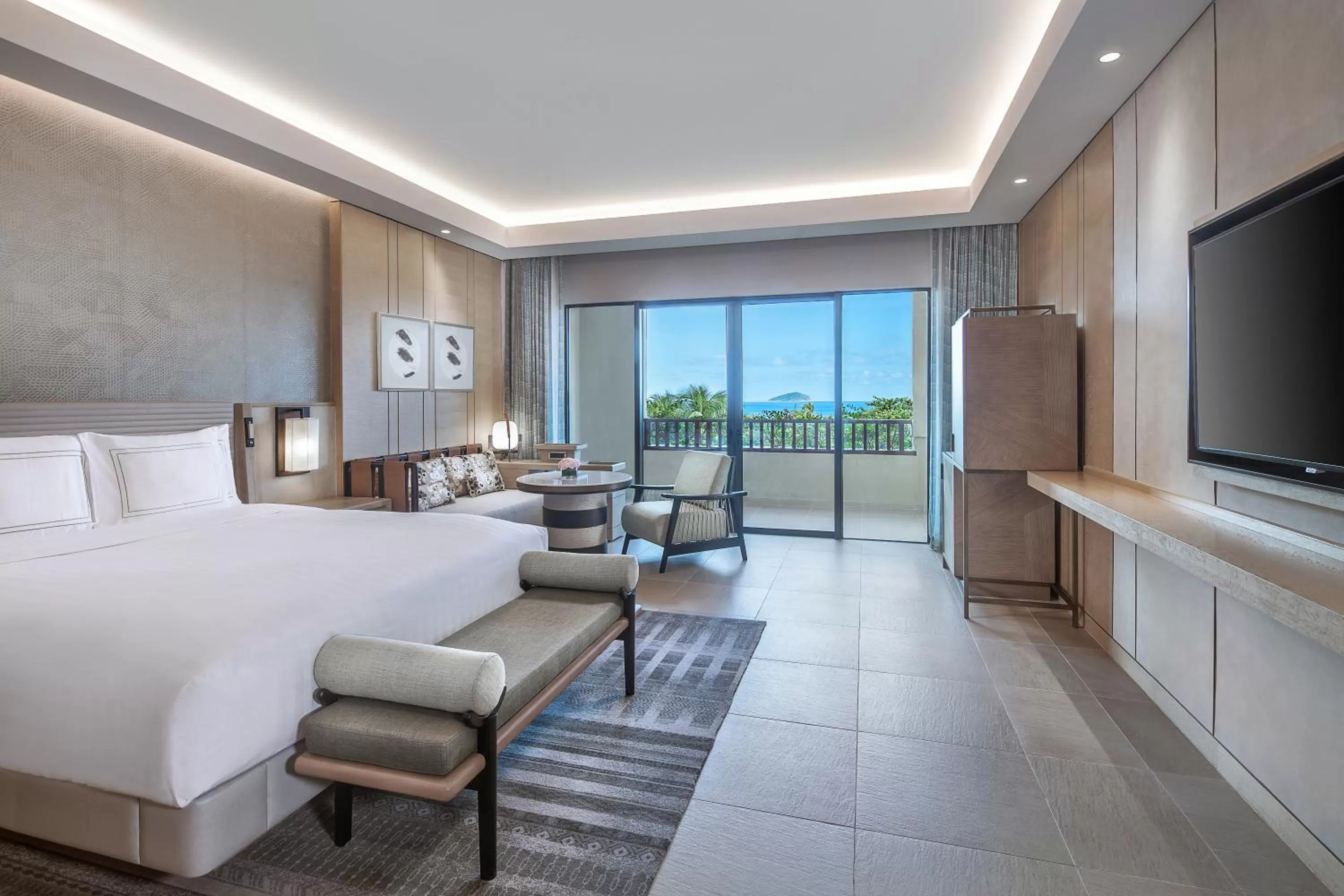 Photo of the whole room, Bed in The Ritz-Carlton Sanya, Yalong Bay