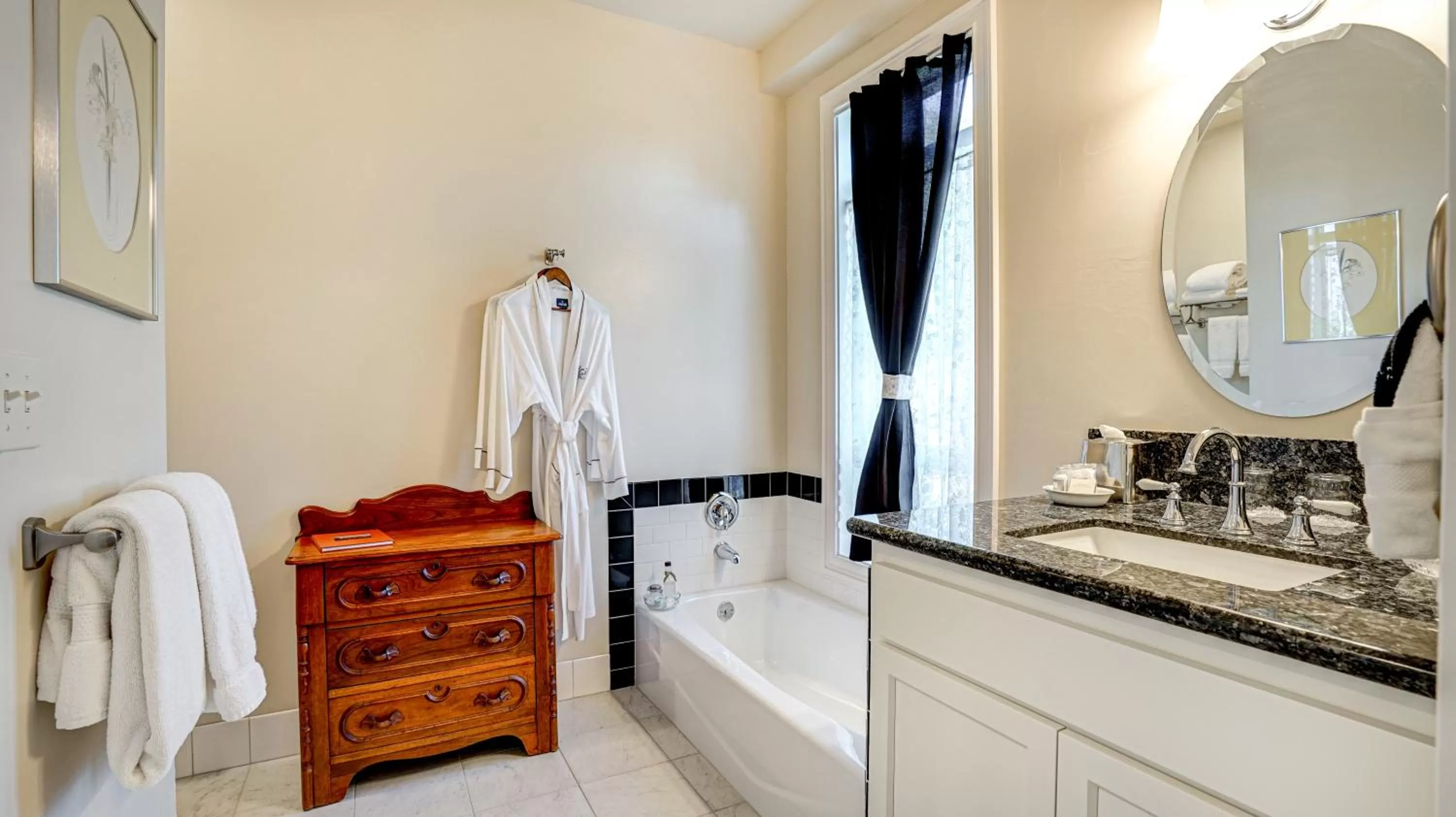 Bathroom in The River Belle Inn