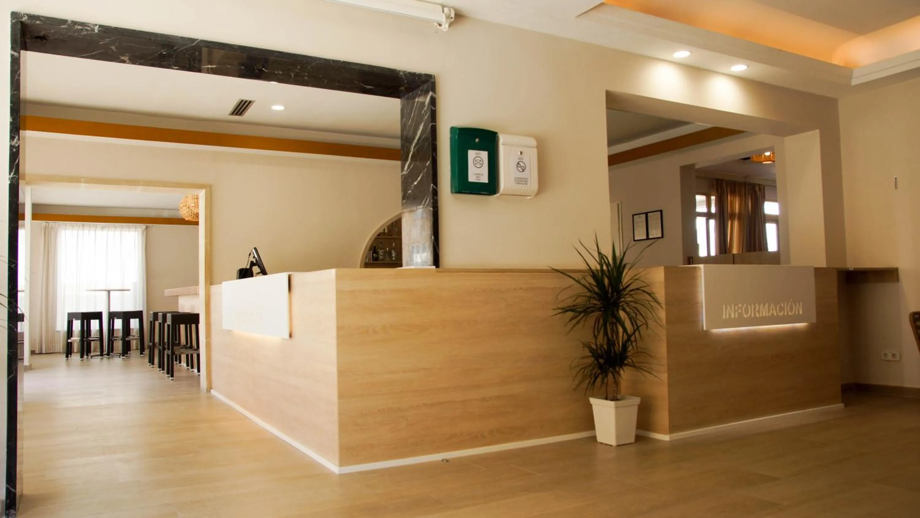 Lobby or reception in Hotel Iris - Only Adults