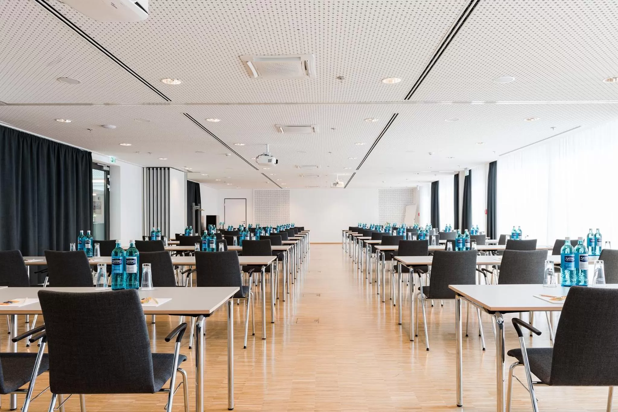 Meeting/conference room in JUFA Hotel Hamburg HafenCity