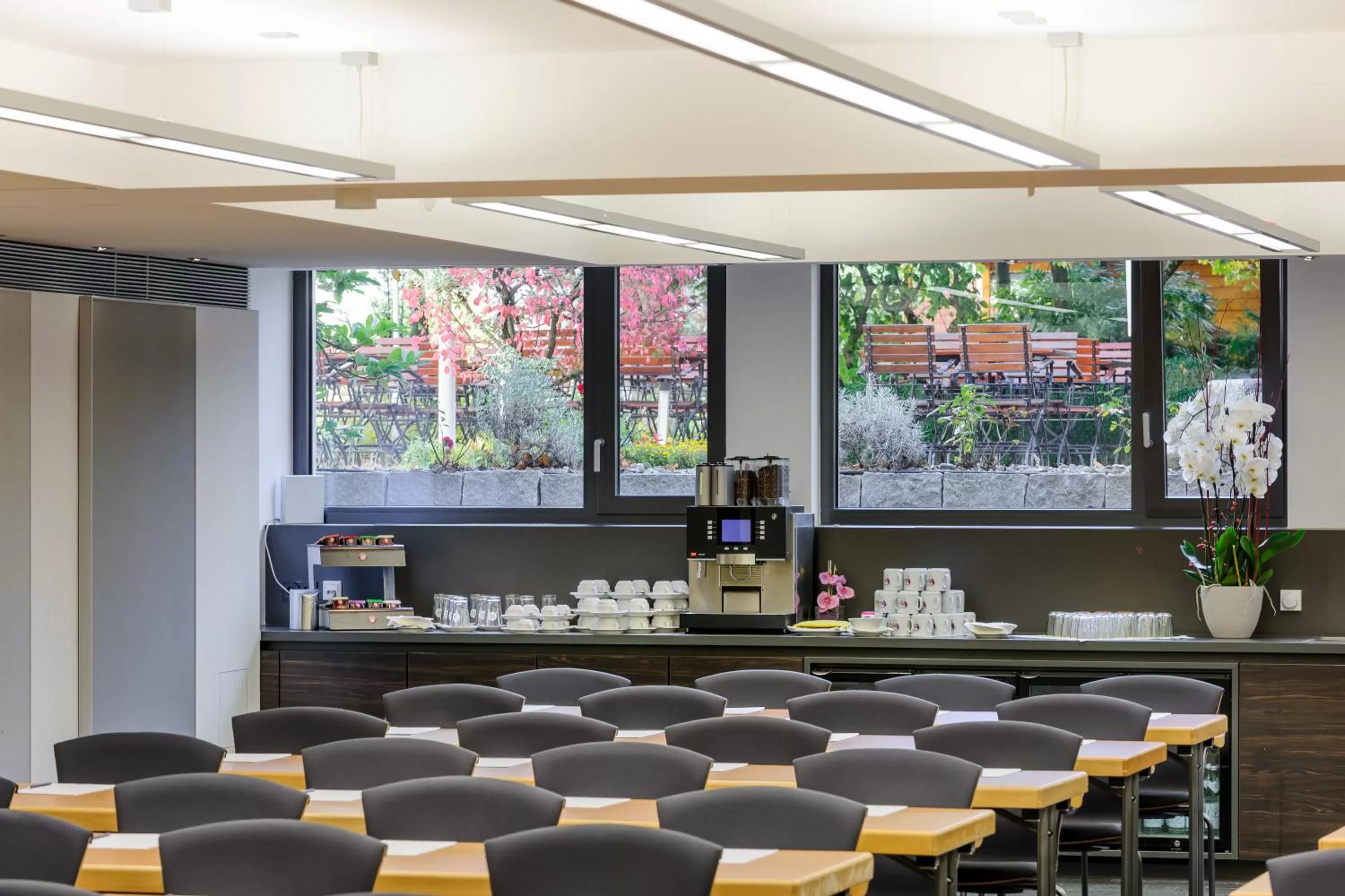 Meeting/conference room in Mercure Hotel München Süd Messe