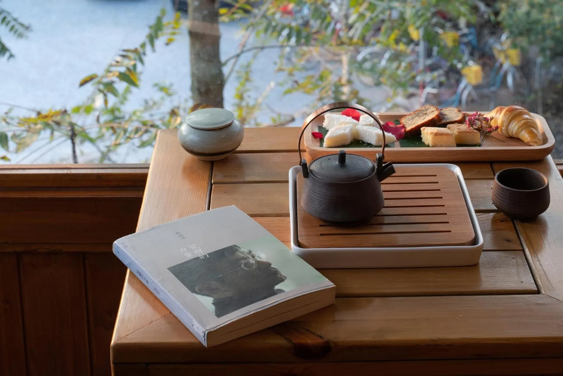 Superior Queen Room in Yangshuo Moondance Hotel