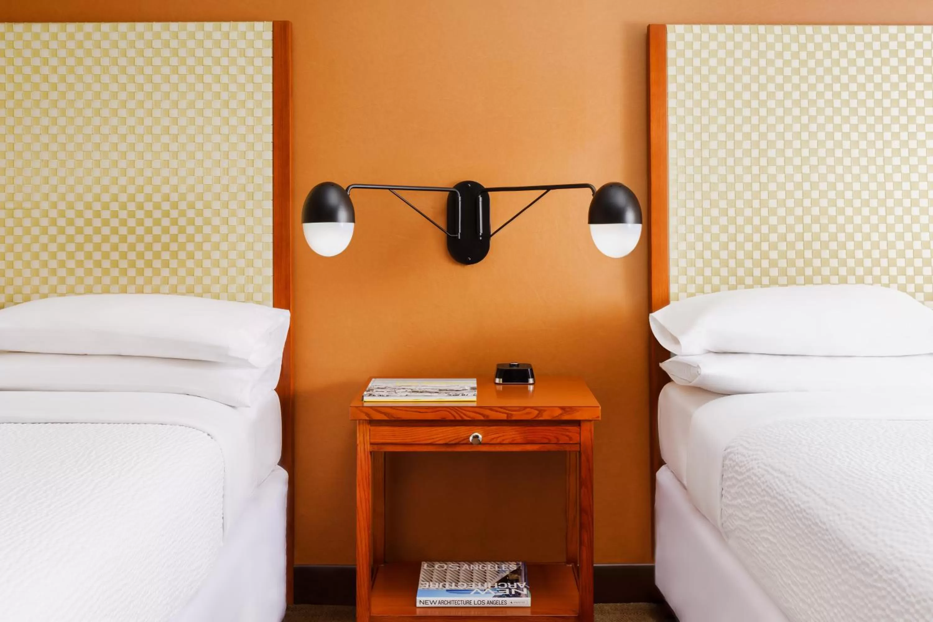 Bedroom in Four Points by Sheraton Los Angeles International Airport