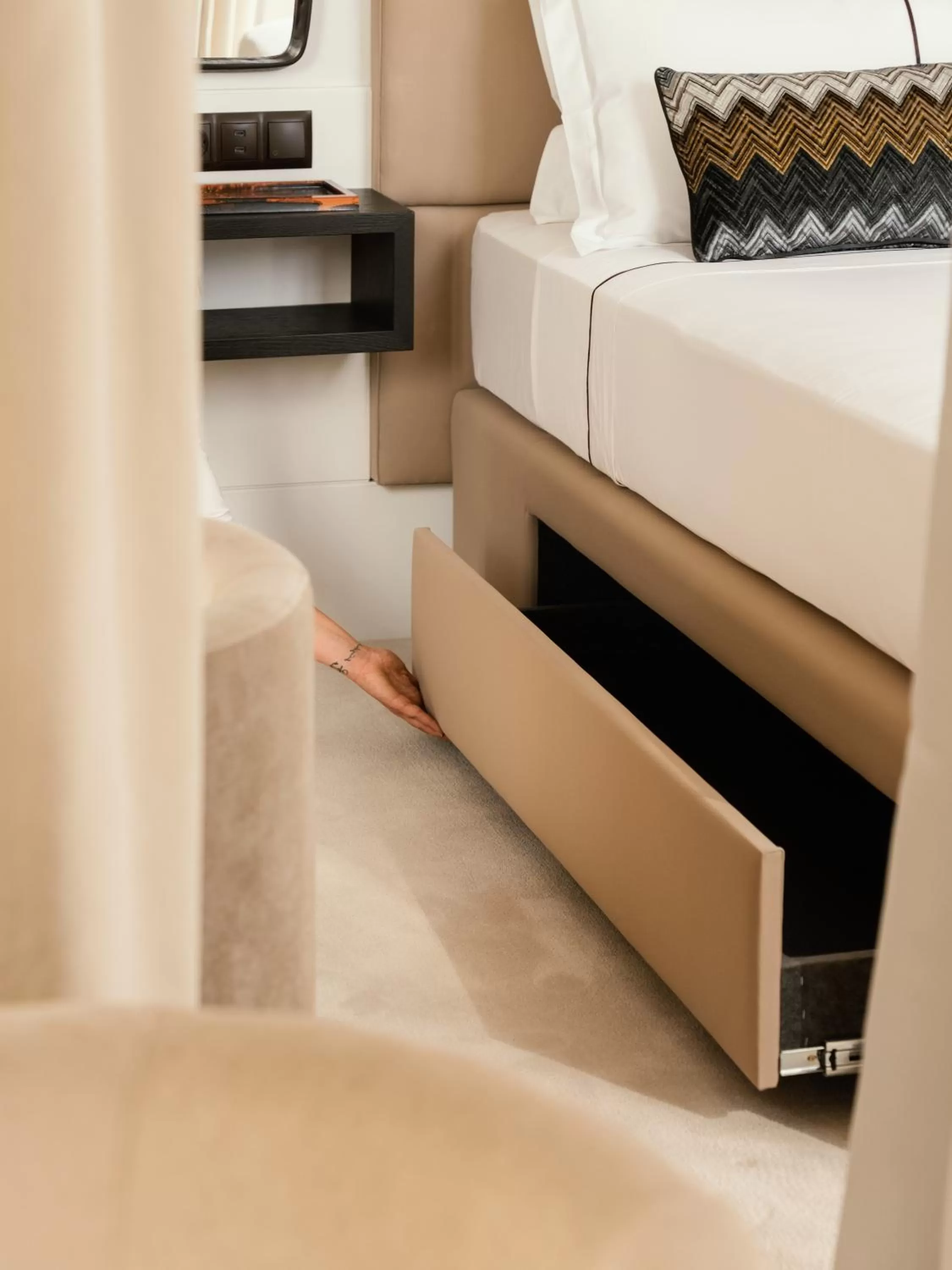 Bed in MUSA Lago di Como