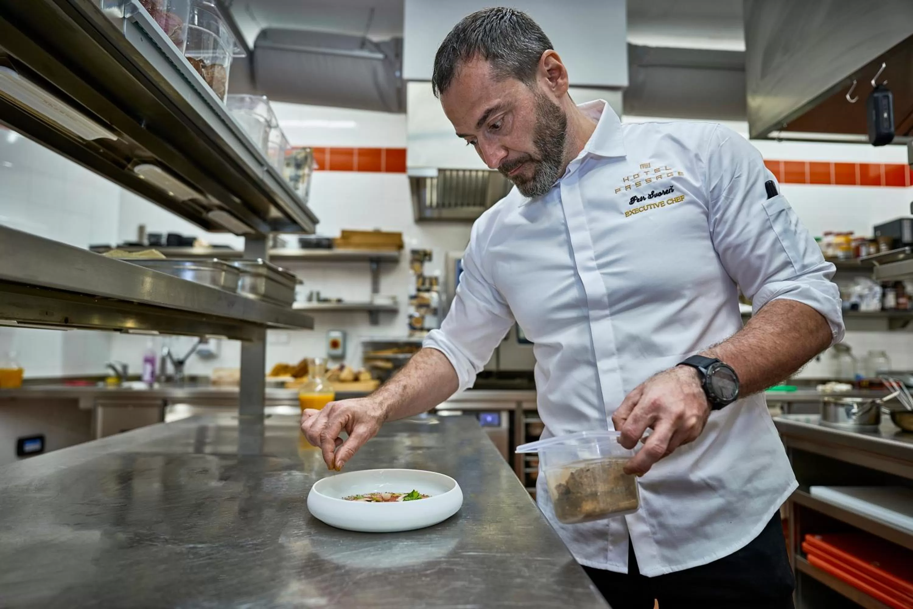 Food and drinks in Hotel Passage