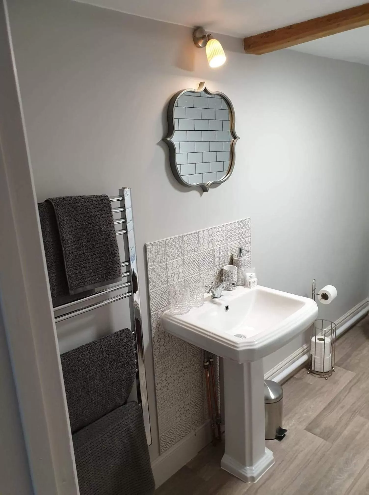 Bathroom in The Horse Inn Hurst