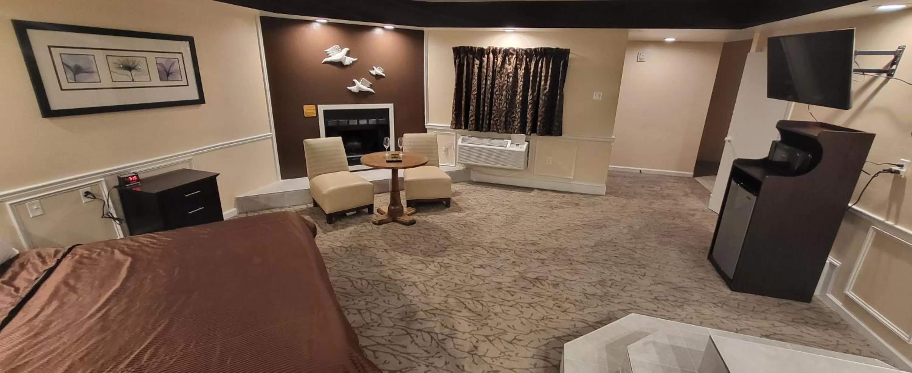 Bedroom in Inn of the Dove Harrisburg-Hershey Romantic Suites