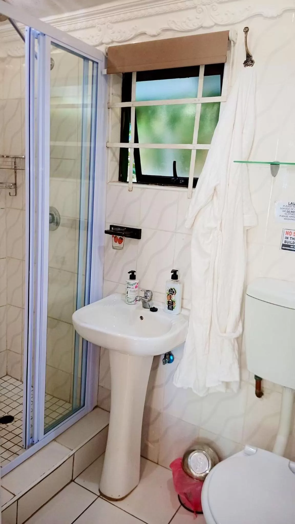 Shower, Bathroom in Queensburgh B&B or Self Catering