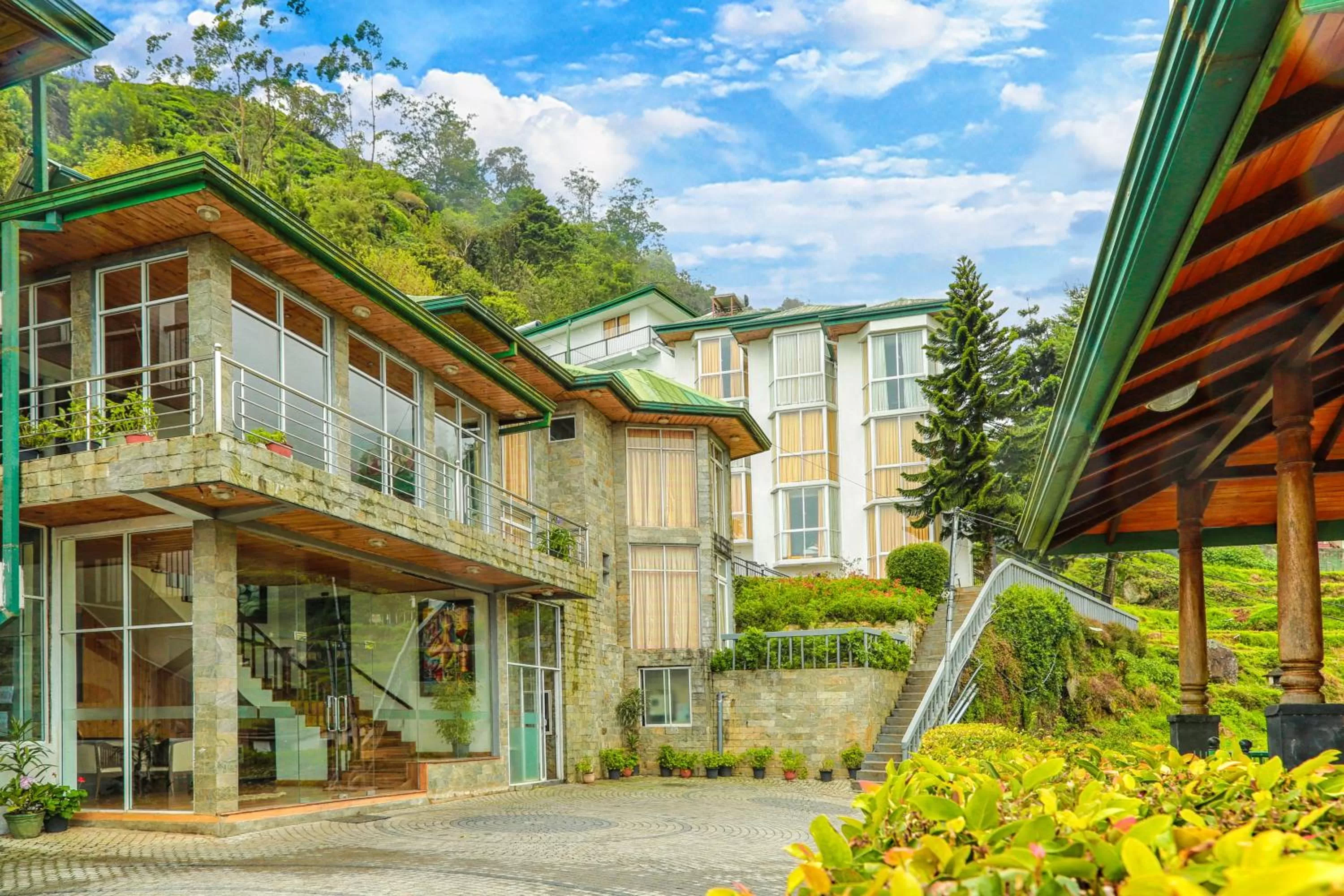 Lobby or reception in Oak Ray Summer Hill Breeze