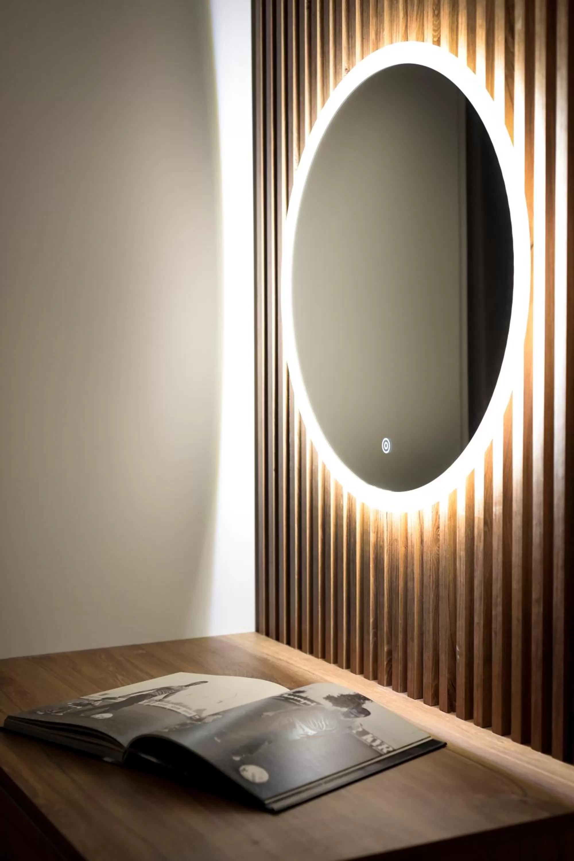 Bedroom, TV/Entertainment Center in Hotel LoRa