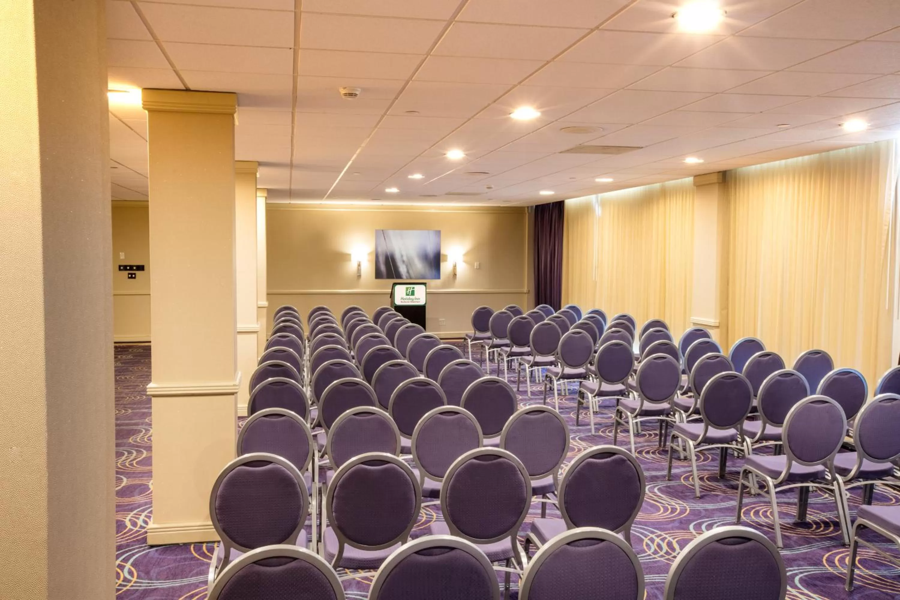 Meeting/conference room in Wyndham Rochester Downtown