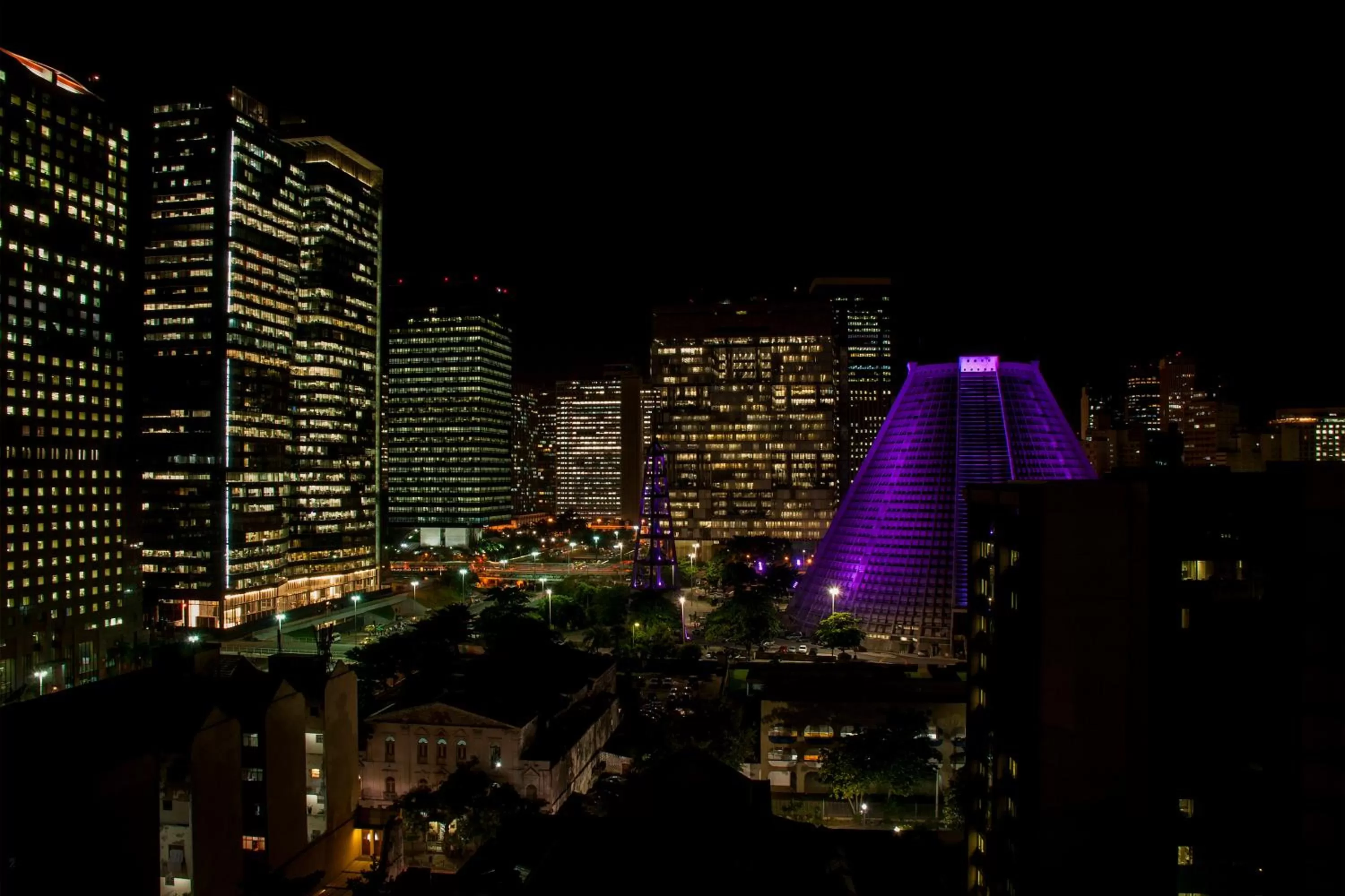 Property building in Américas Granada Hotel
