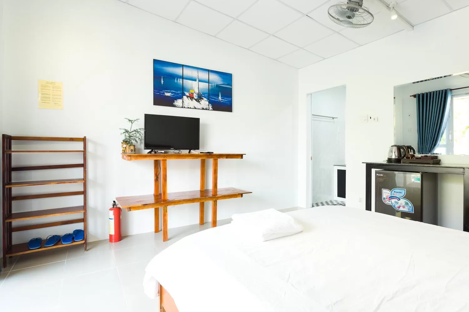 TV/Entertainment Center in Phi Kite School