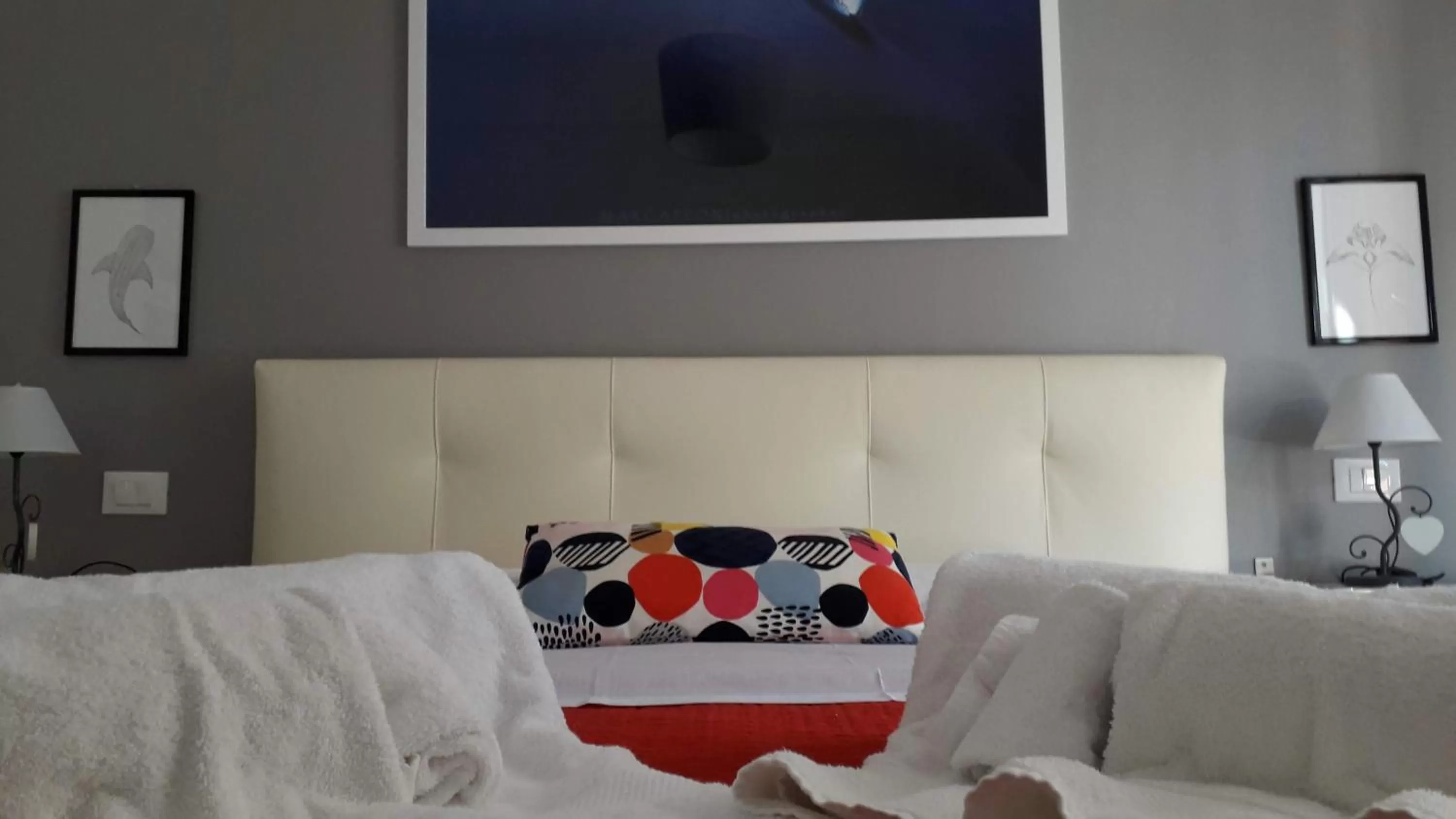 Bedroom, Bed in Domus Raffaello