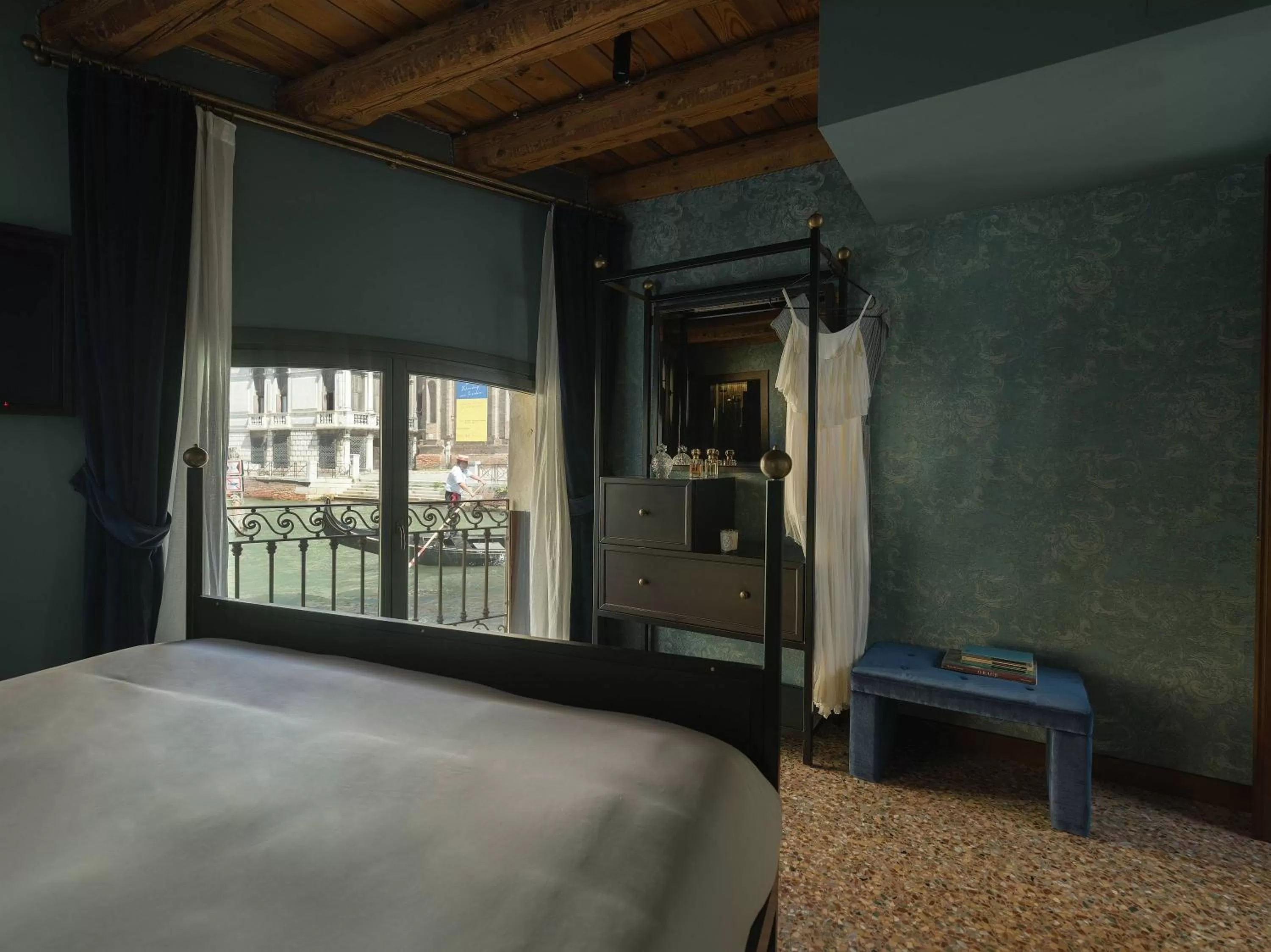 View (from property/room), Bed in Madama Garden Retreat