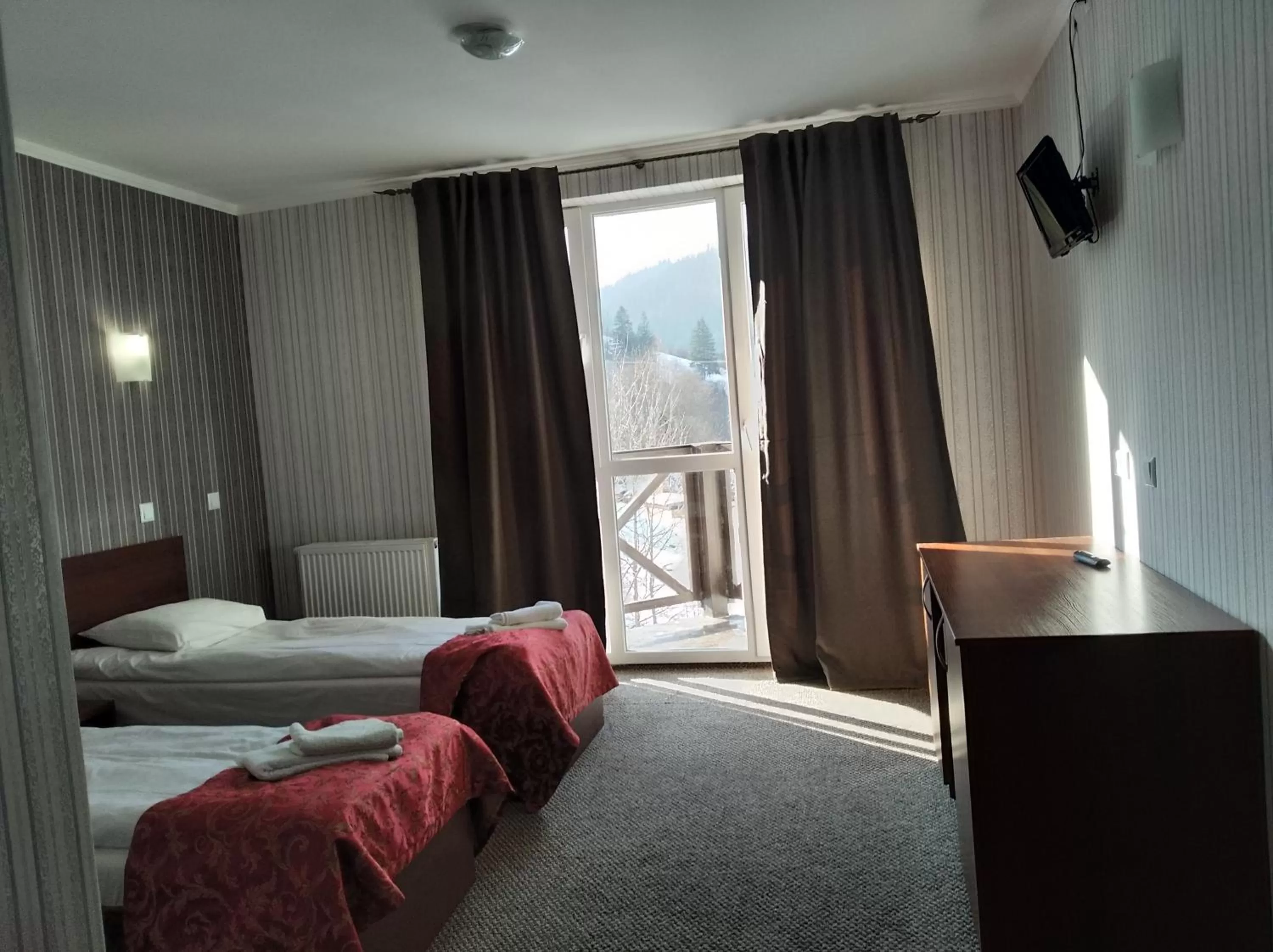 Photo of the whole room, Bed in Terem