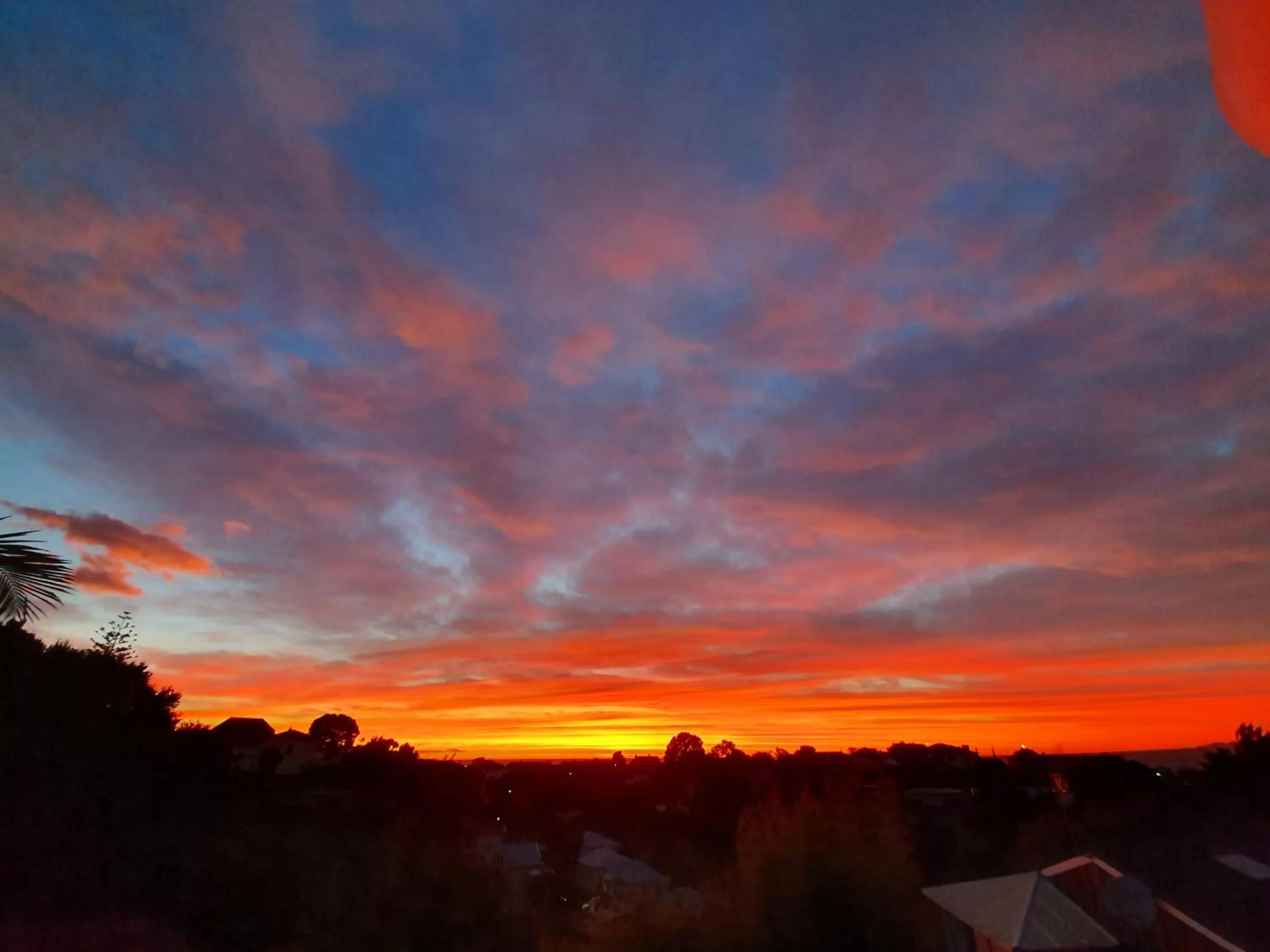 Sunrise, Sunrise/Sunset in MnM's BnB