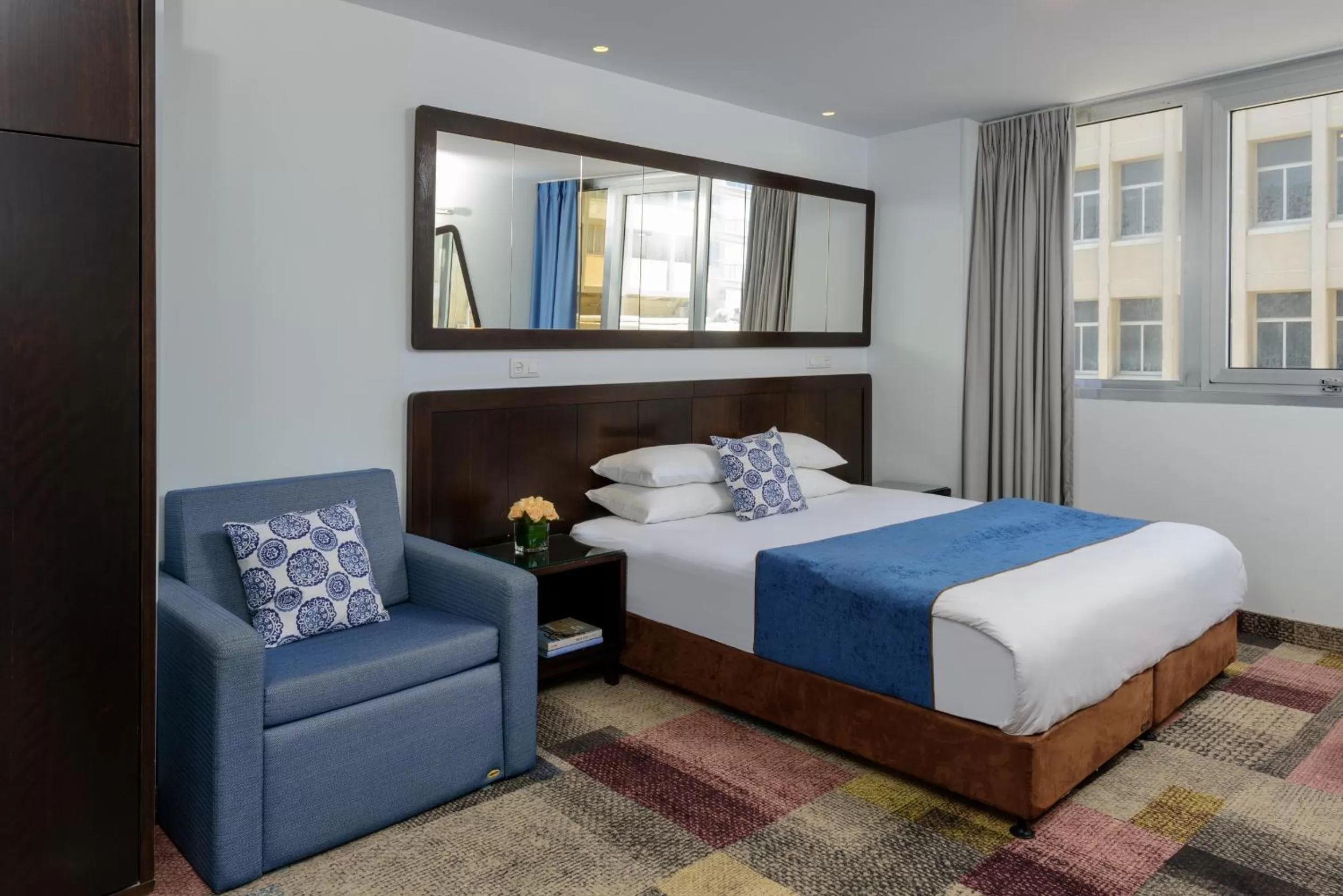 Bedroom, Bed in Embassy Hotel Tel Aviv