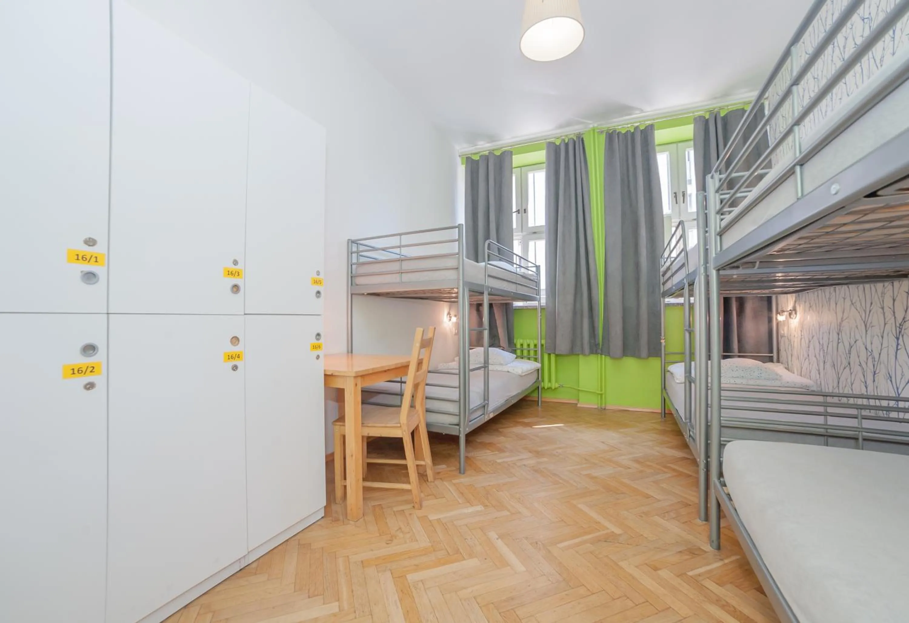 Photo of the whole room, Bed in Tatamka Hostel