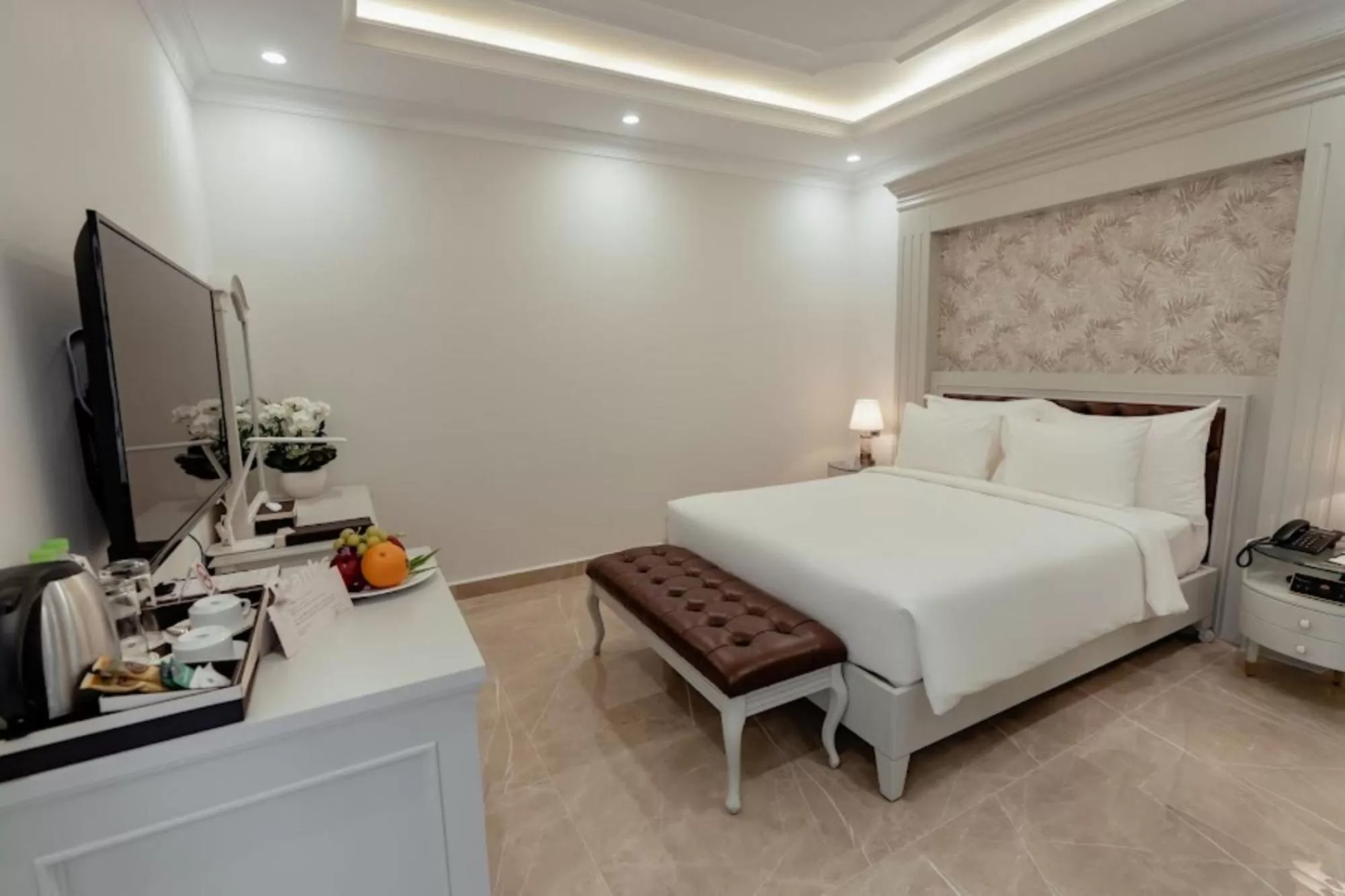 Bedroom, Bed in MerPerle Beach Hotel