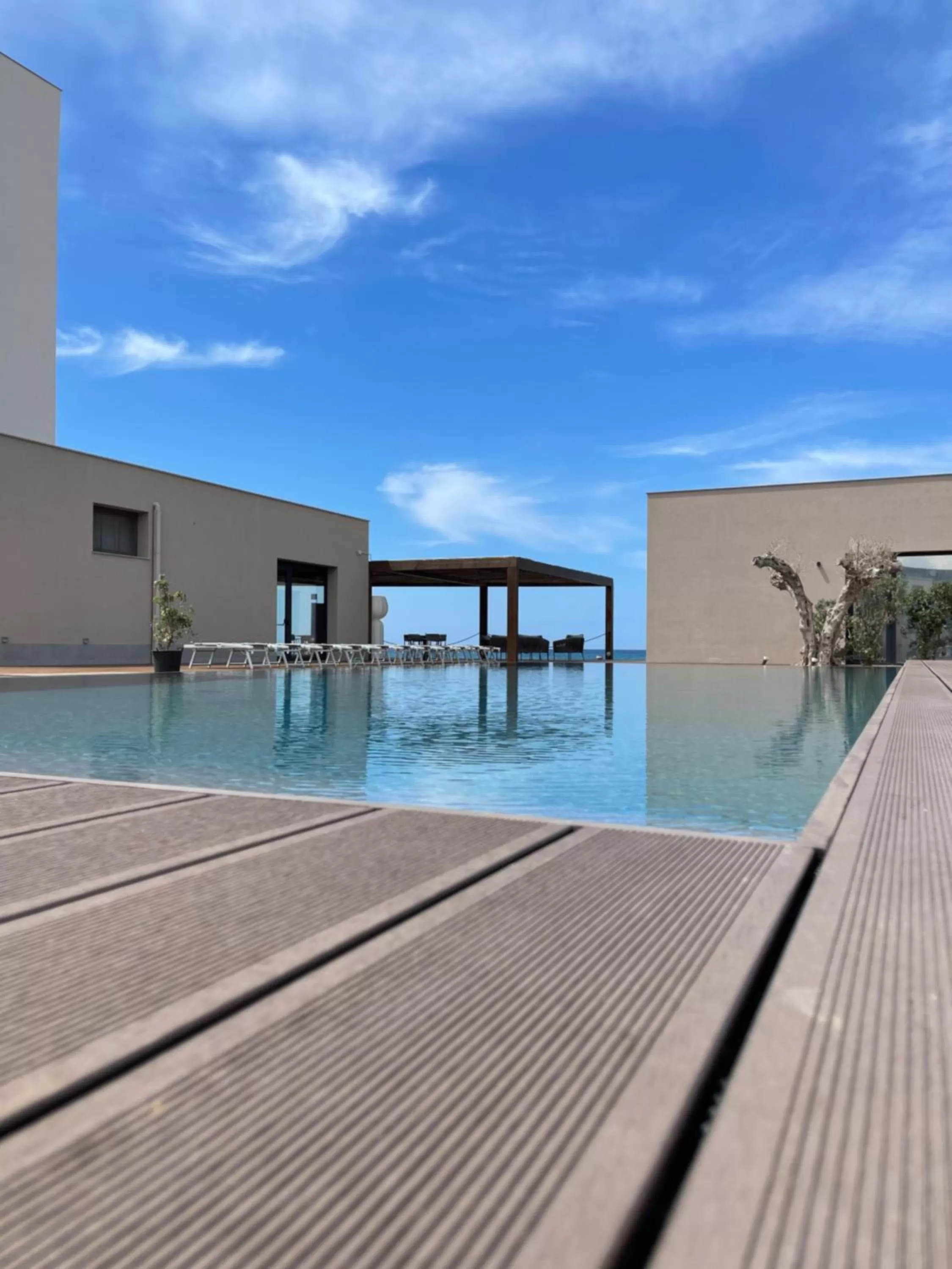 Swimming pool in Hotel Punta Tipa