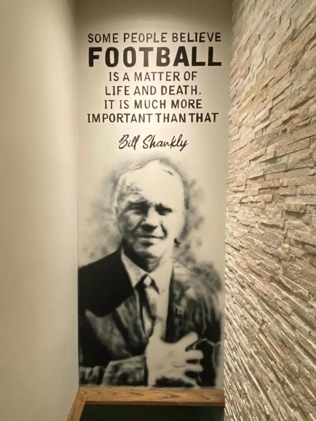 Logo/Certificate/Sign in The Arc Hotel