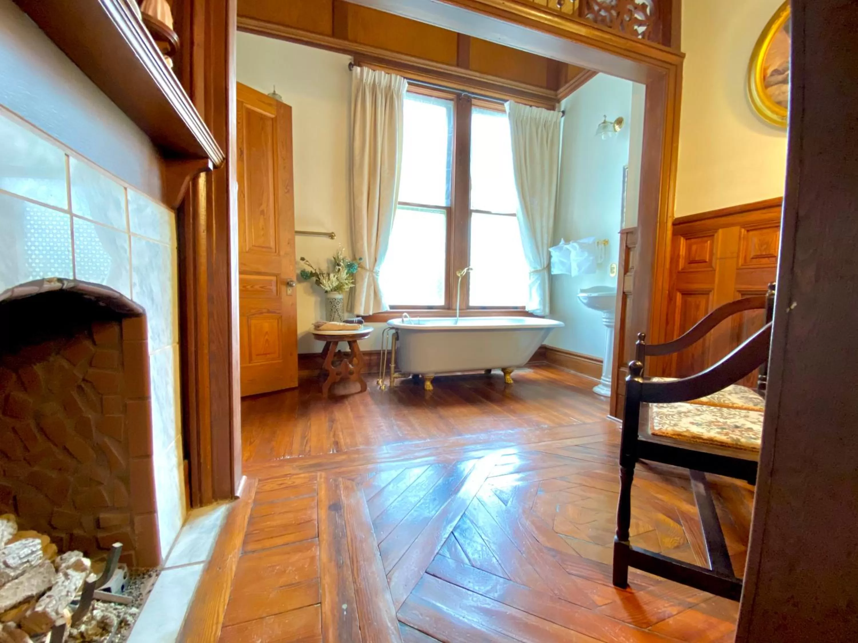 Bathroom in Hogan House Bed and Breakfast at Rose Hill