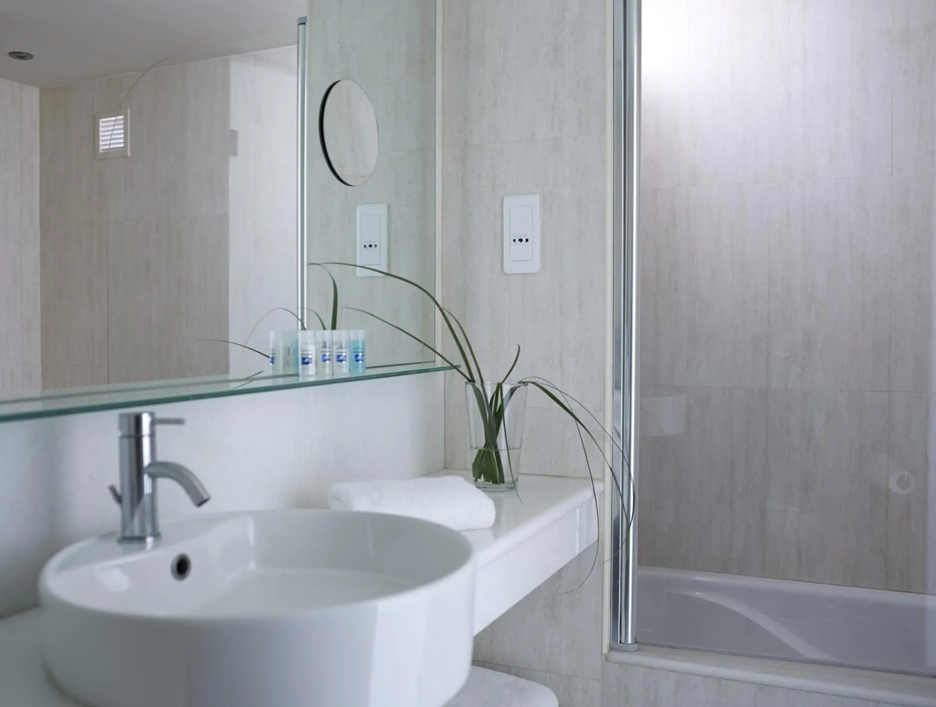 Deluxe Suite with Sea View in Kriti Beach Hotel Deluxe Suite with Sea View in Kriti Beach Hotel