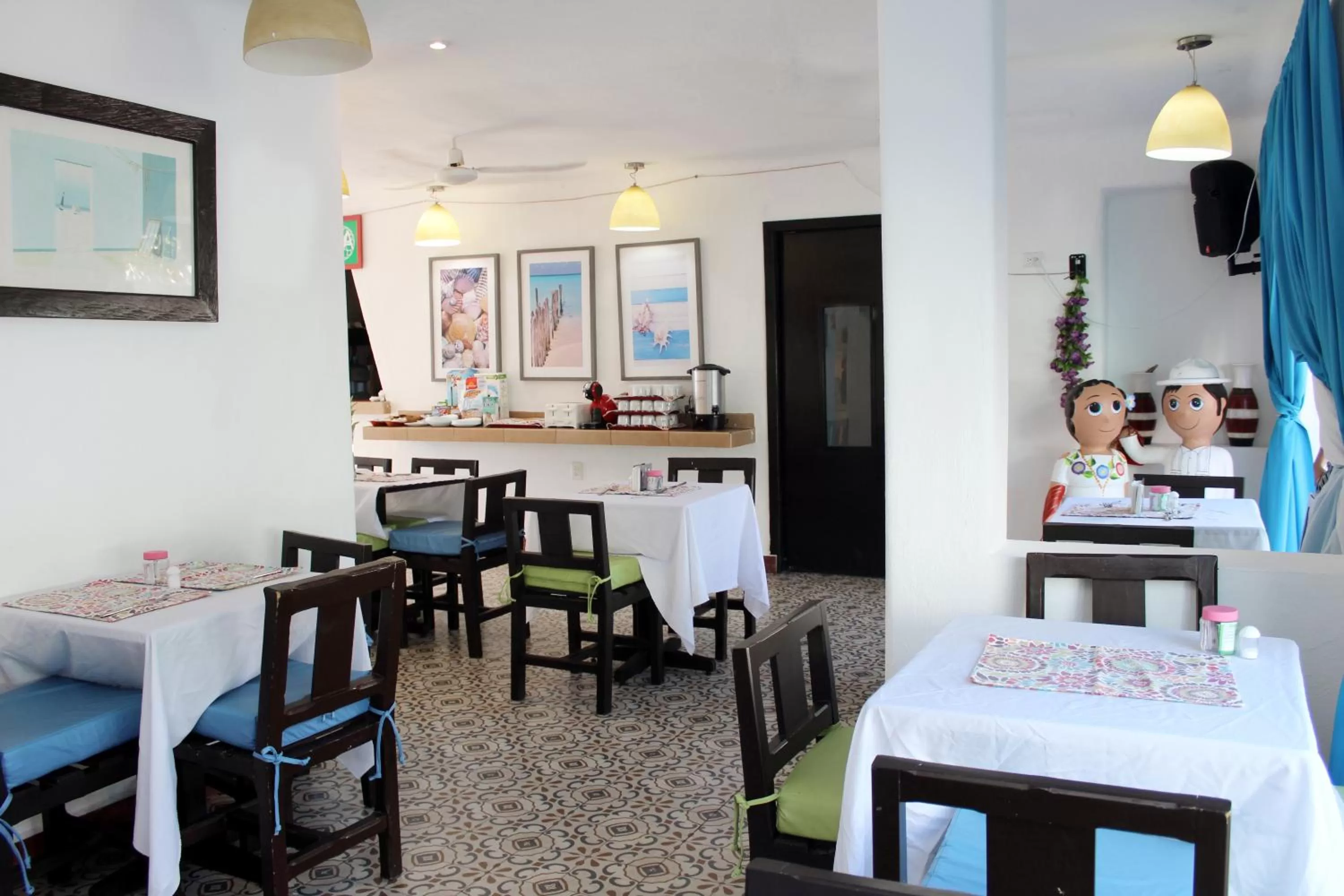 Restaurant/Places to Eat in Hotel Berny